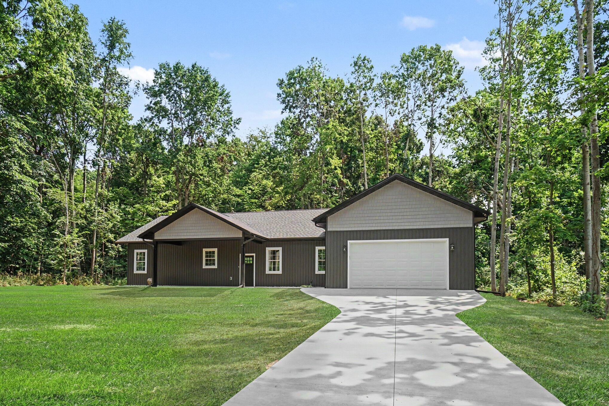 74777 Ridgeway Drive Property Photo 1