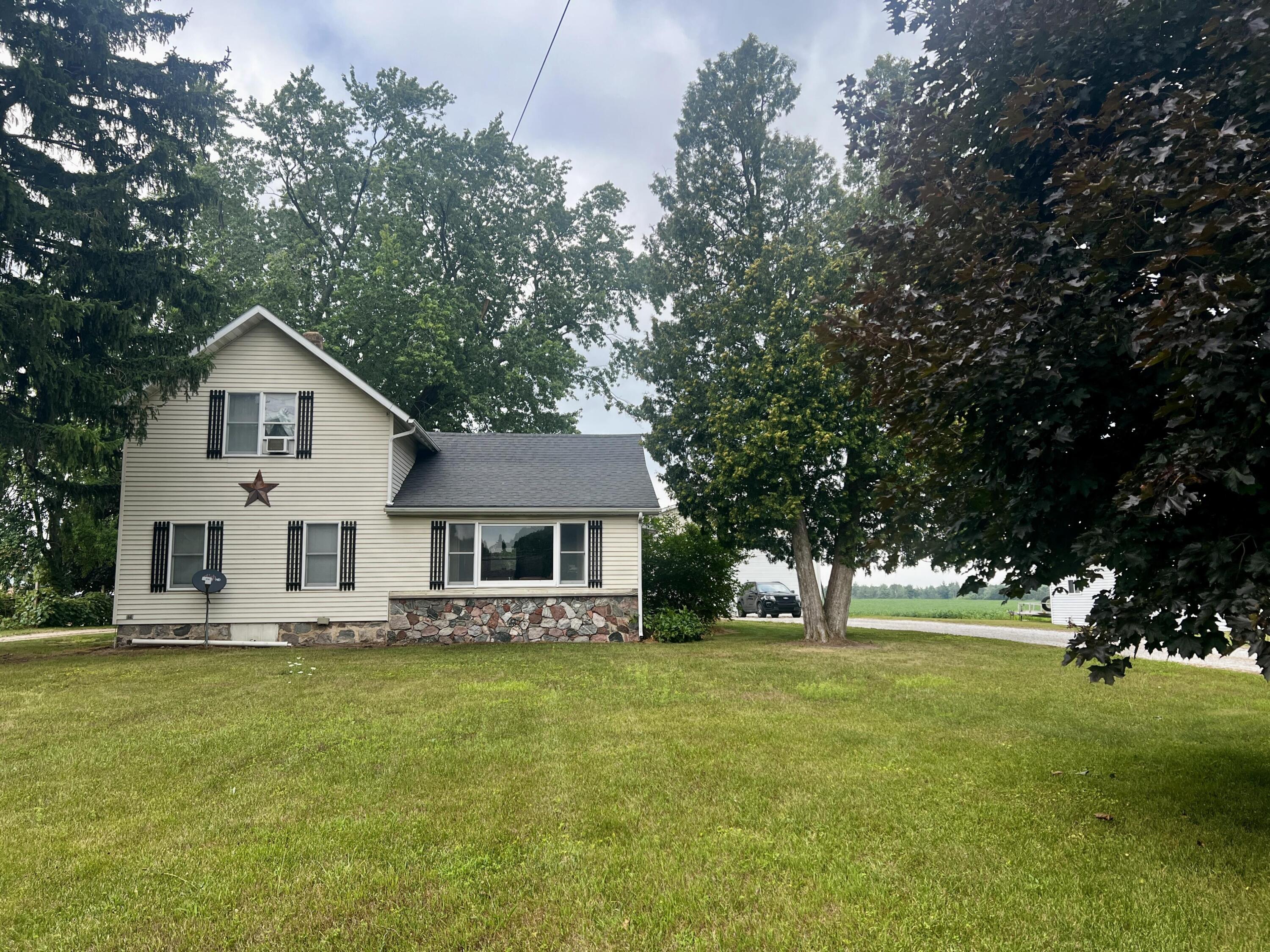 3522 9 Mile Road Property Photo 1