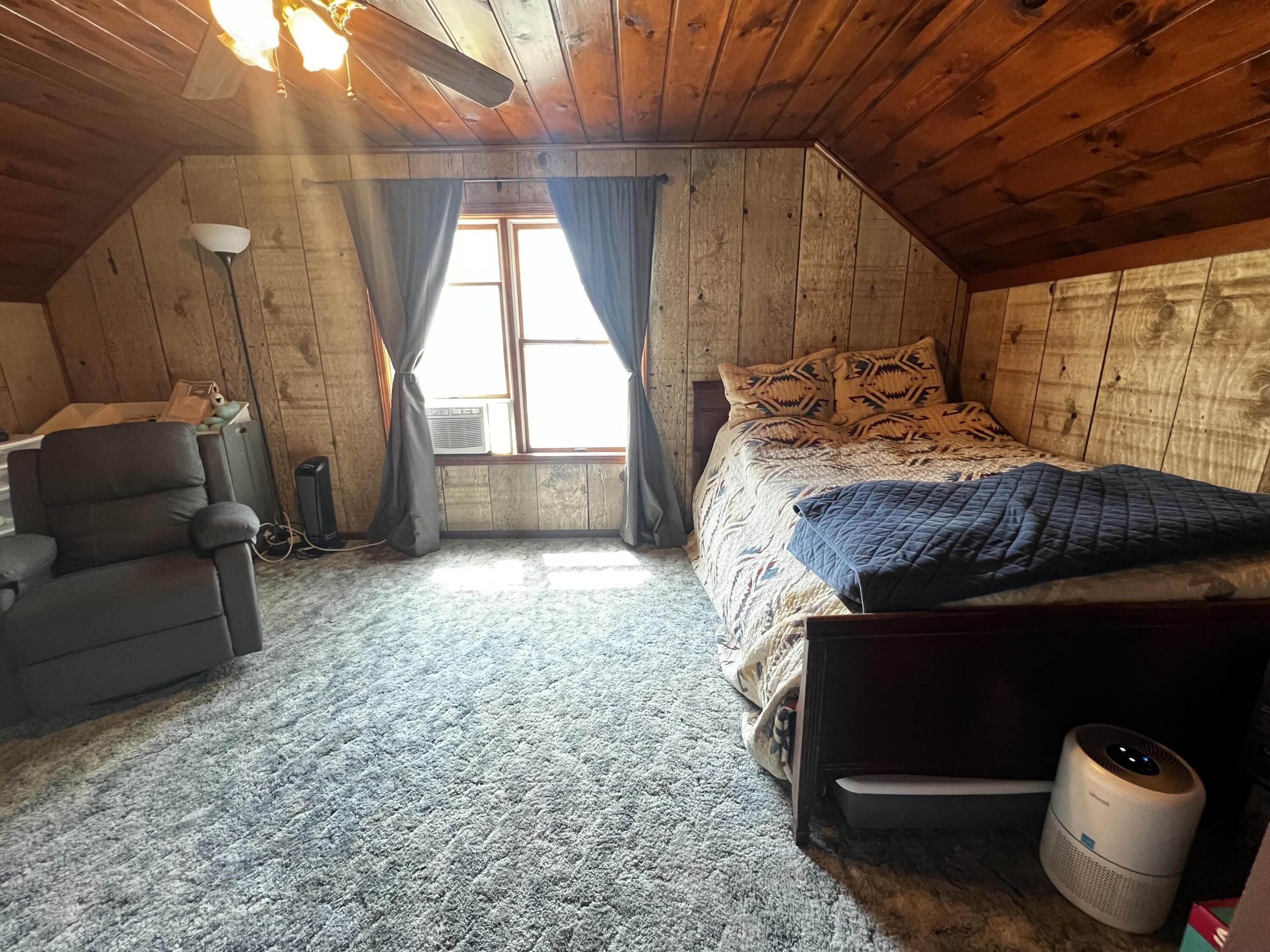 3522 9 Mile Road Property Photo 15
