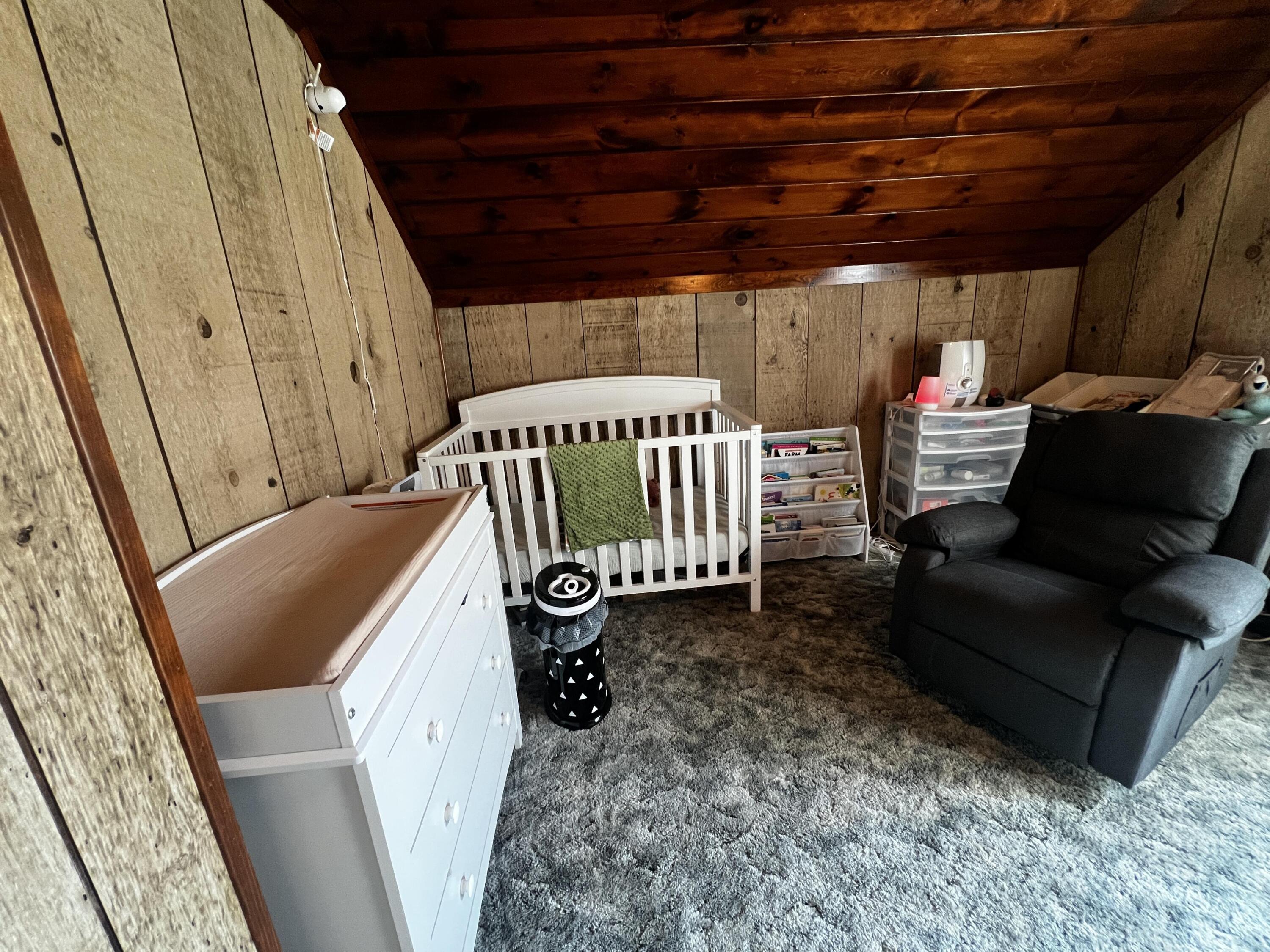 3522 9 Mile Road Property Photo 16