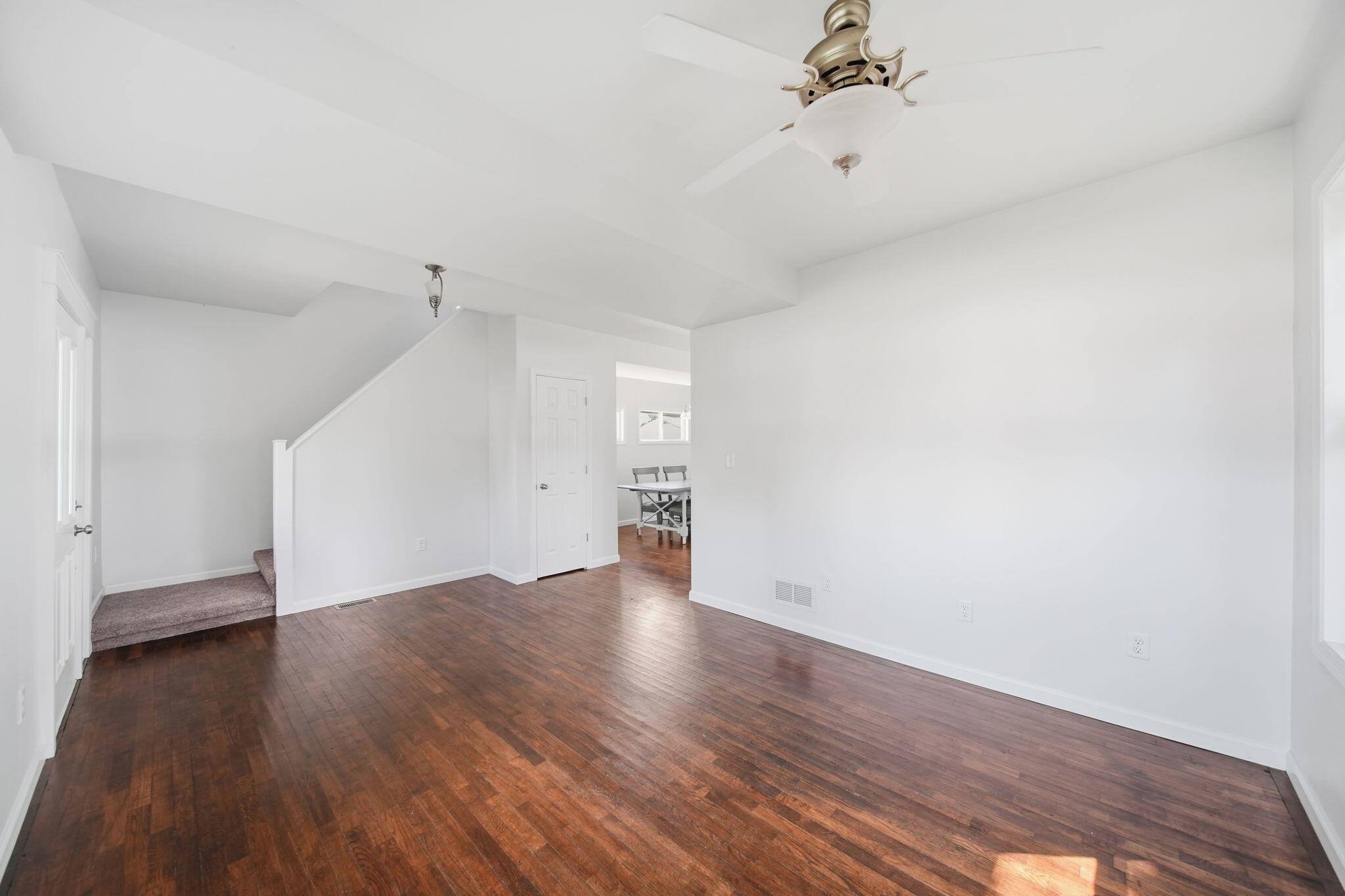 1407 Merriman Street Property Photo 8