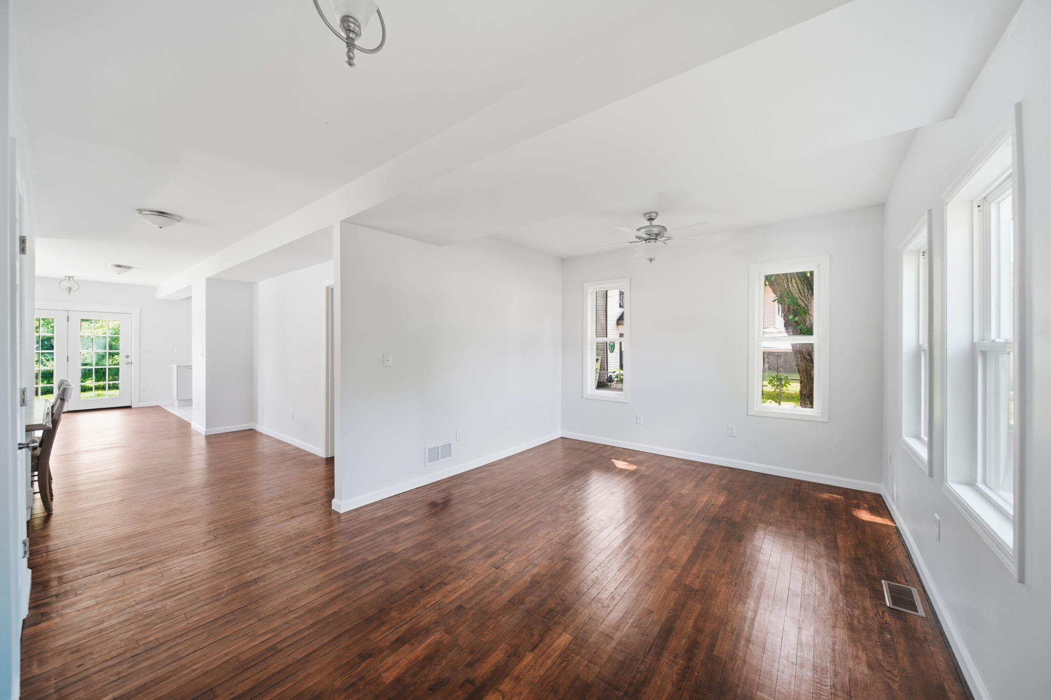 1407 Merriman Street Property Photo 9