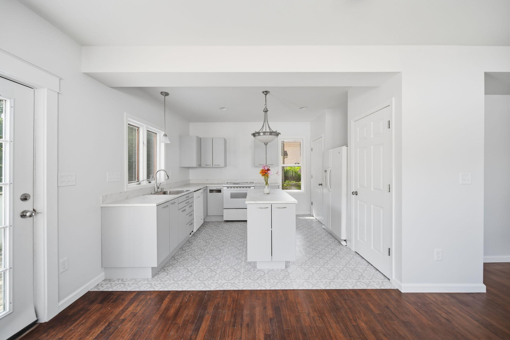1407 Merriman Street Property Photo 14