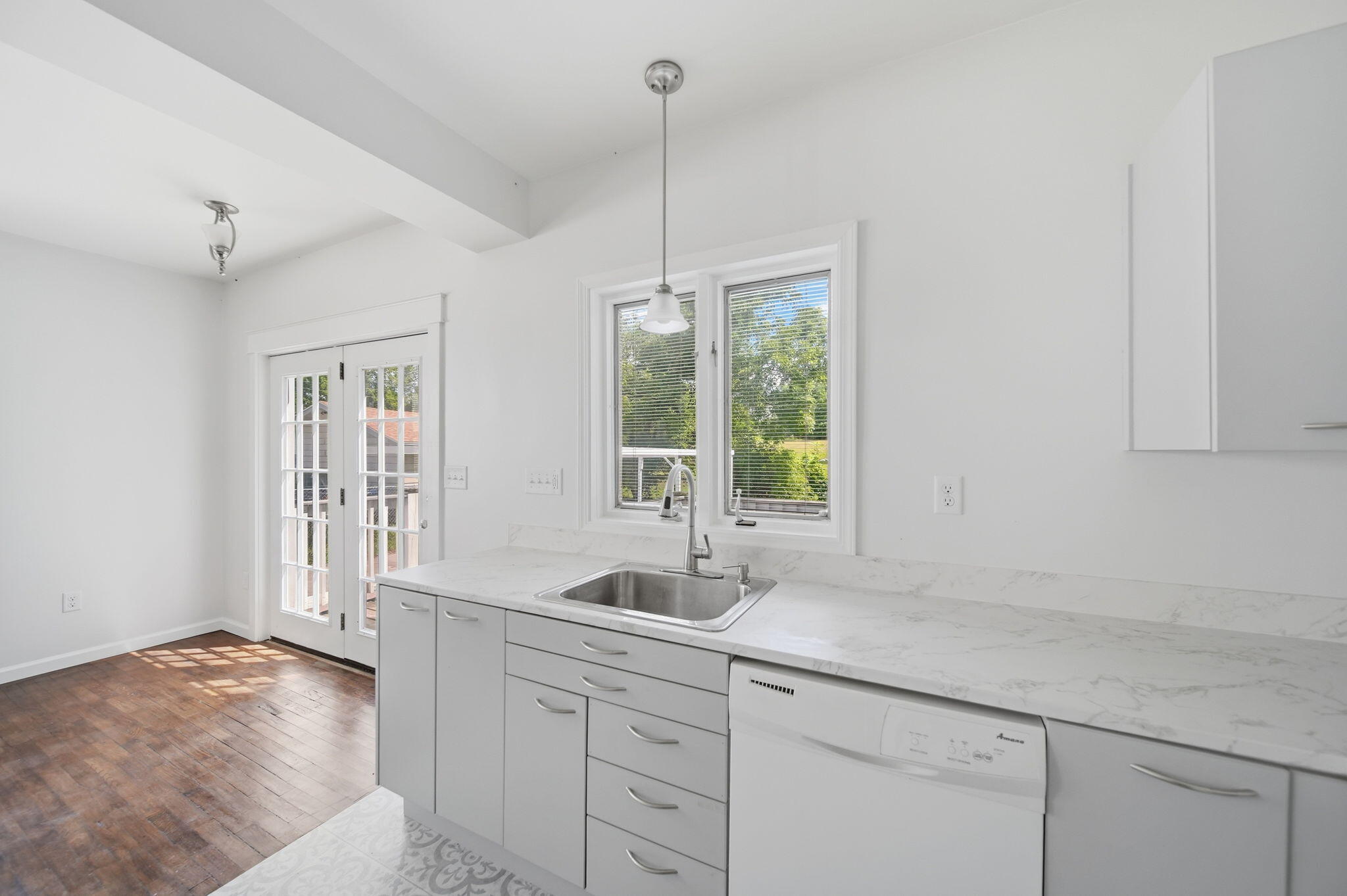 1407 Merriman Street Property Photo 18