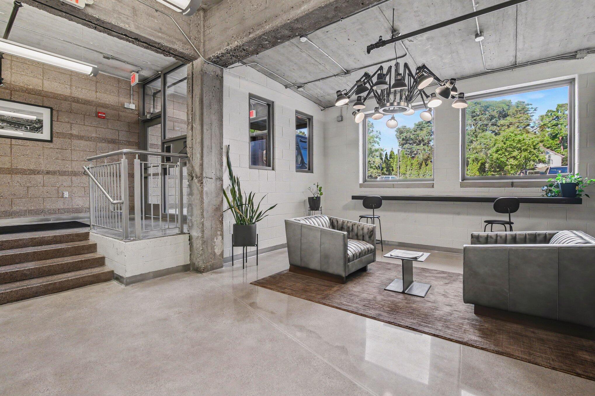 315 2nd Street Property Photo 2