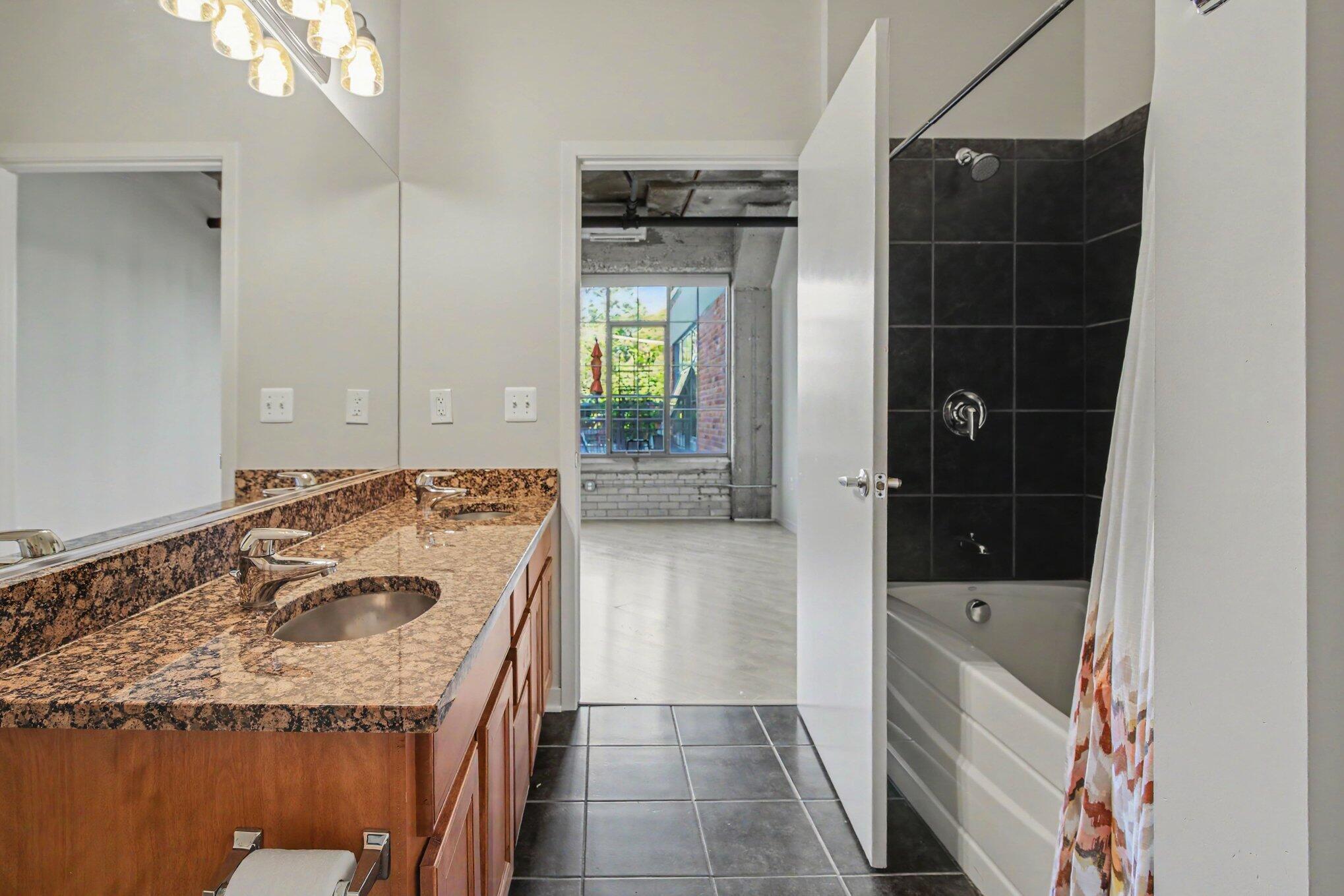 315 2nd Street Property Photo 15