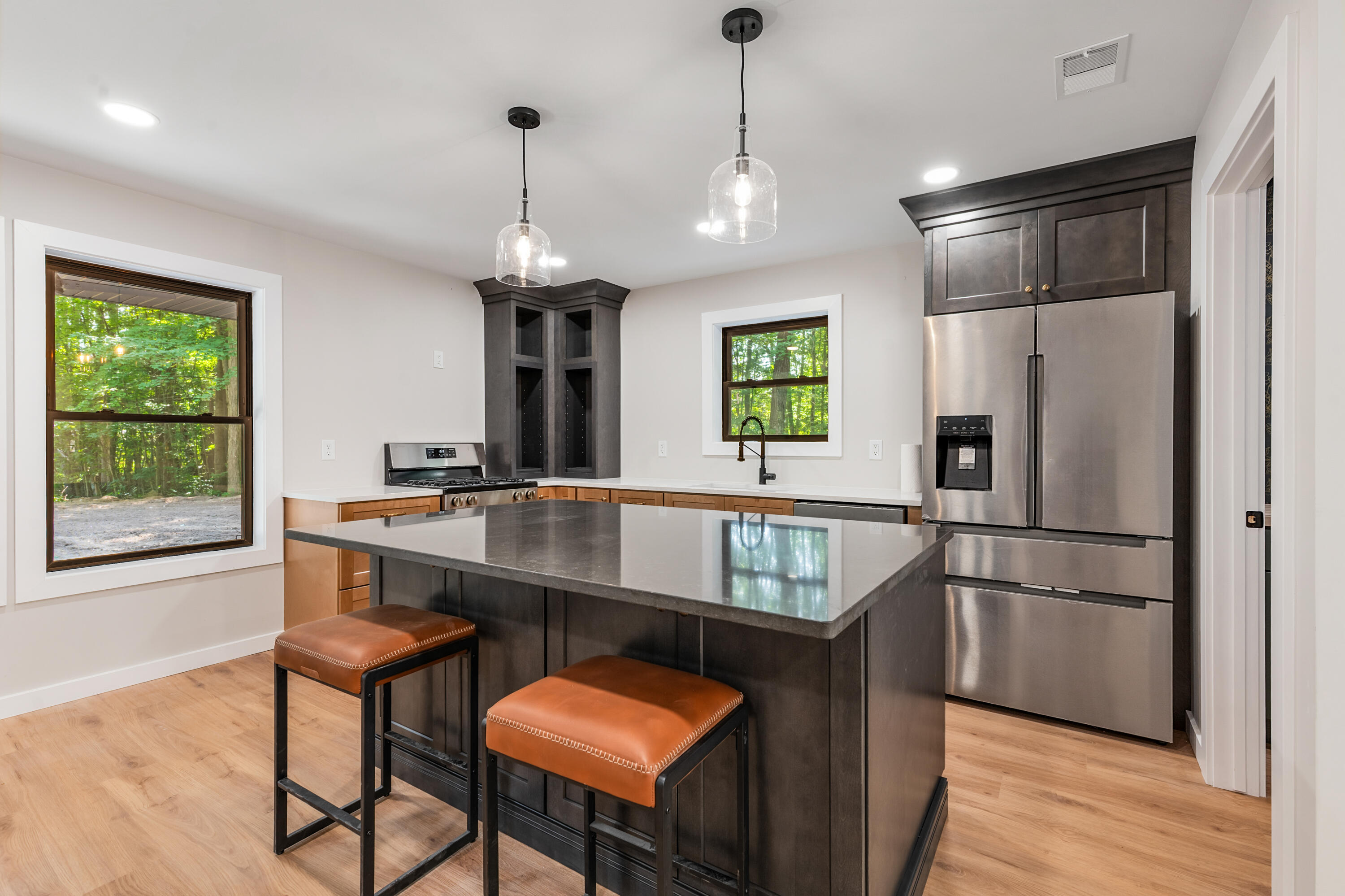 19070 Joslin Circle Property Photo 3