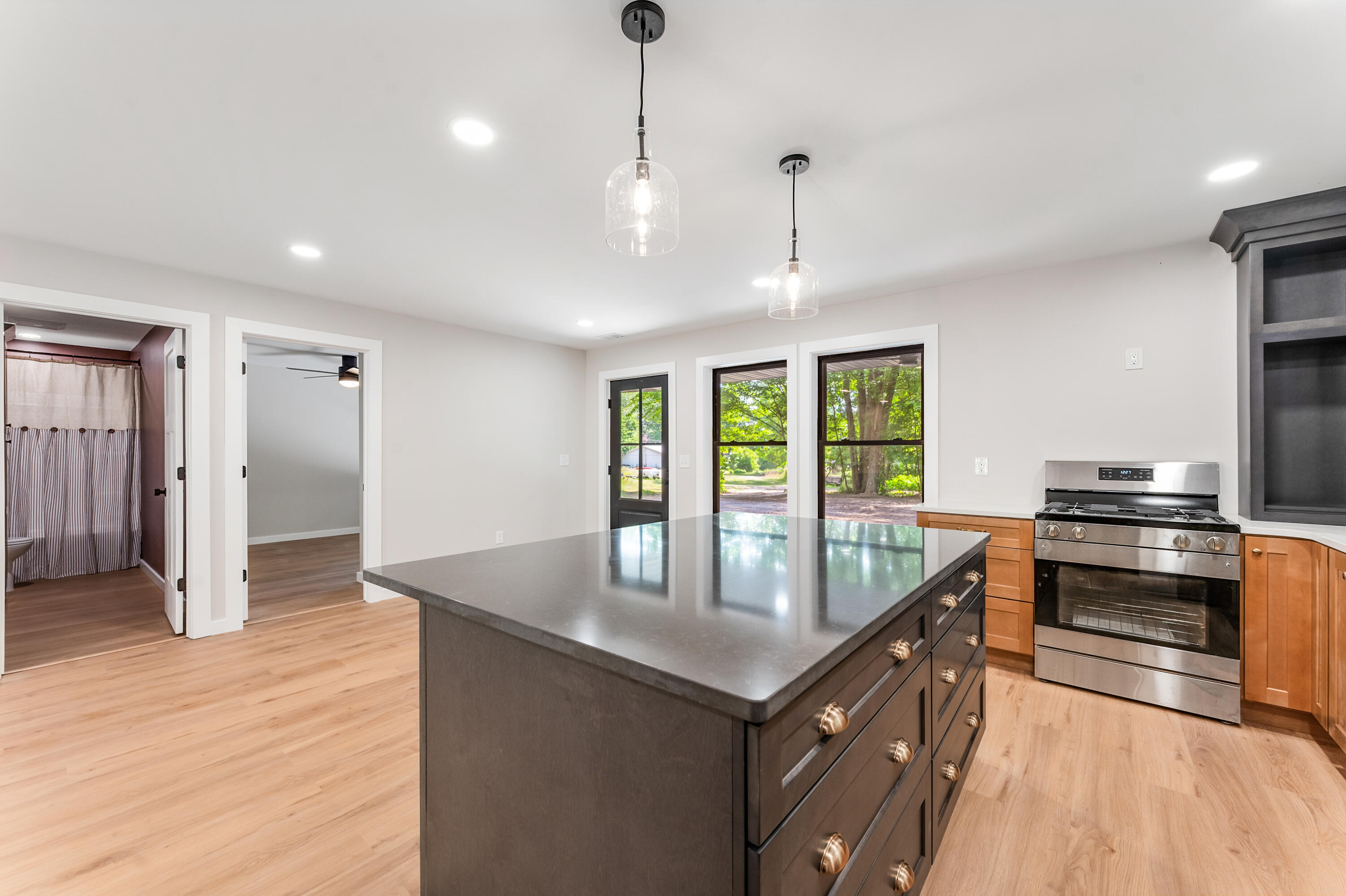 19070 Joslin Circle Property Photo 5