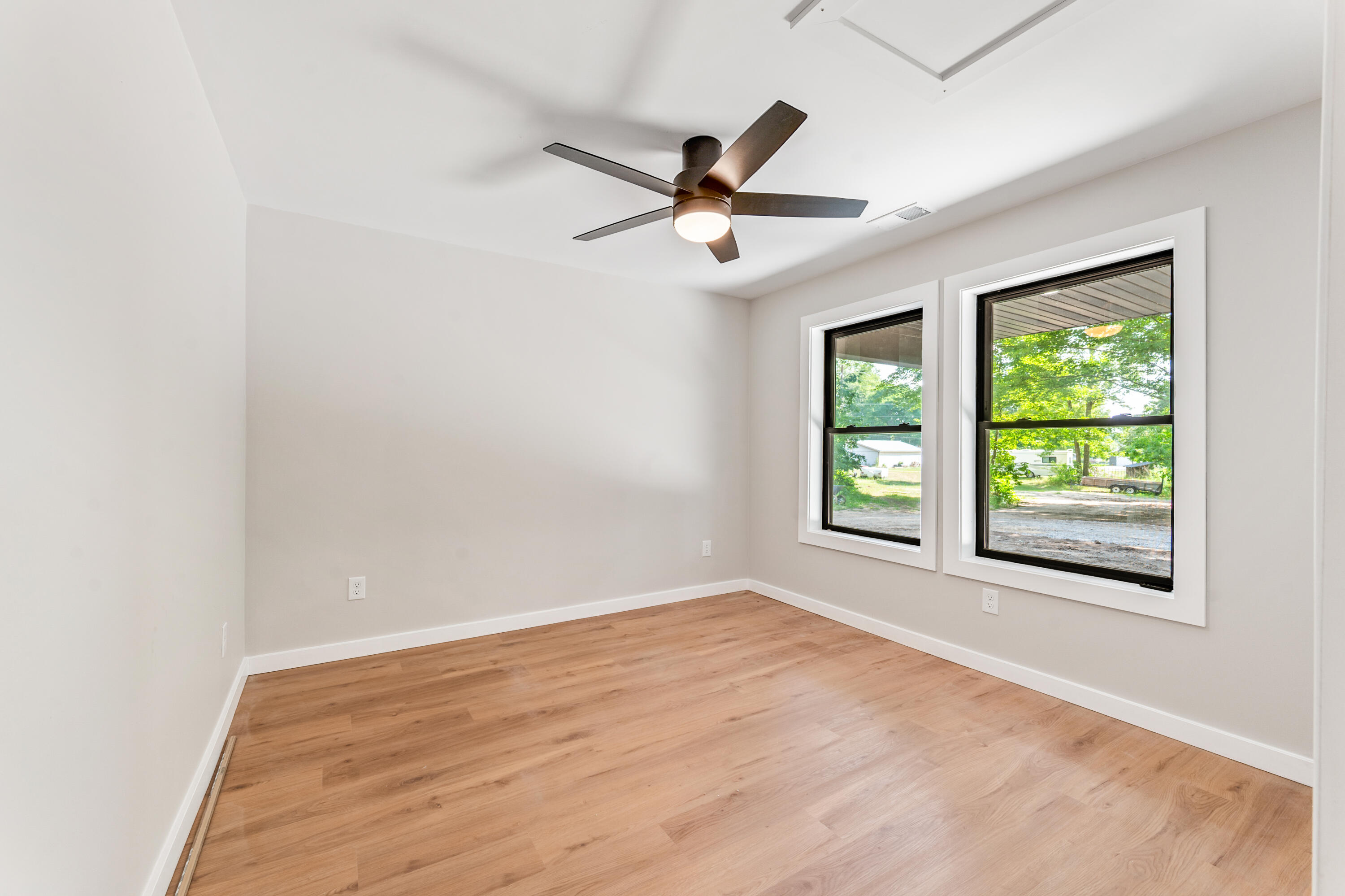 19070 Joslin Circle Property Photo 10