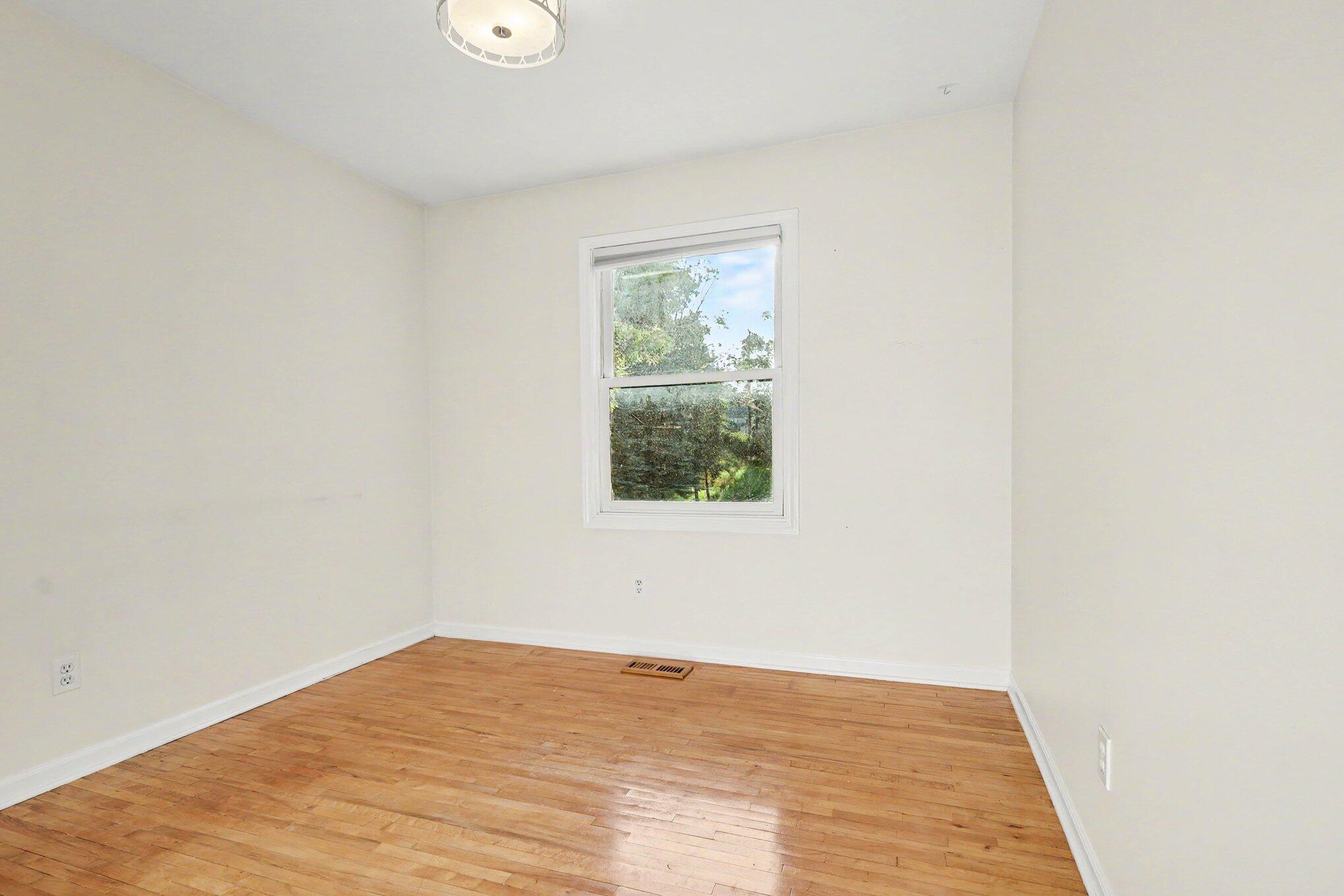 4372 Hunsberger Avenue Ne Property Photo 19