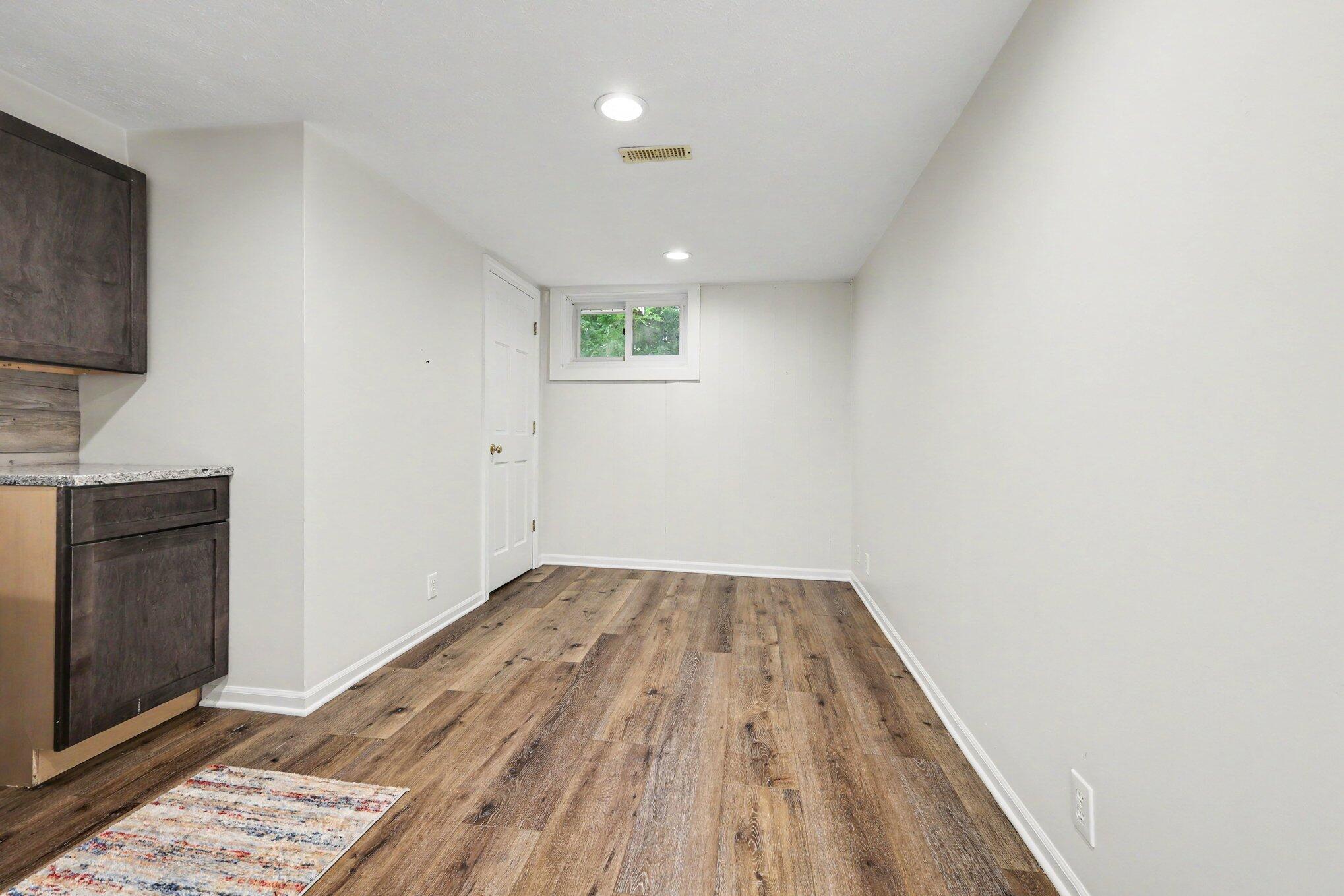 4372 Hunsberger Avenue Ne Property Photo 24