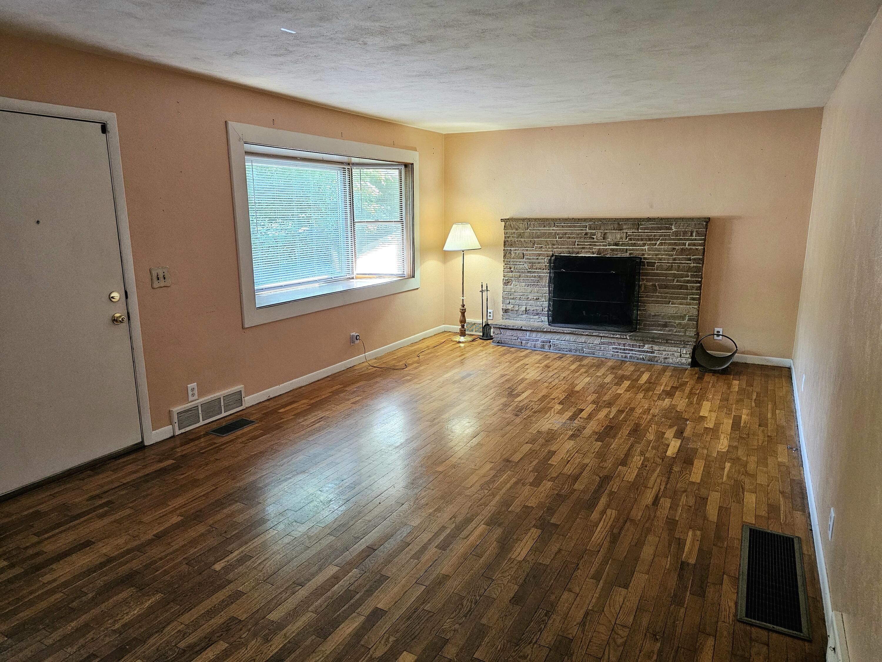 28491 C Drive N Property Photo 2