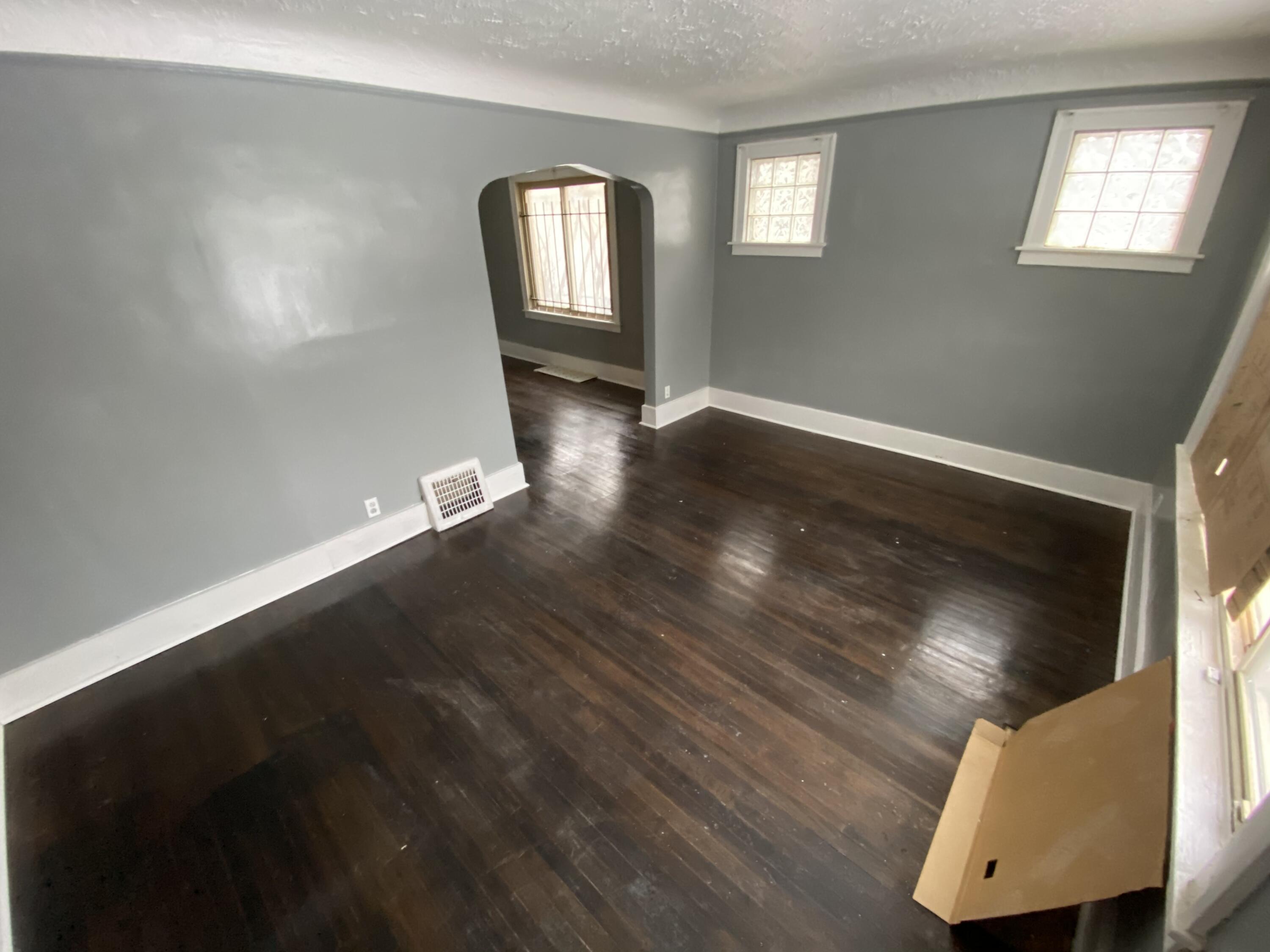 16502 Lilac Street Property Photo 8