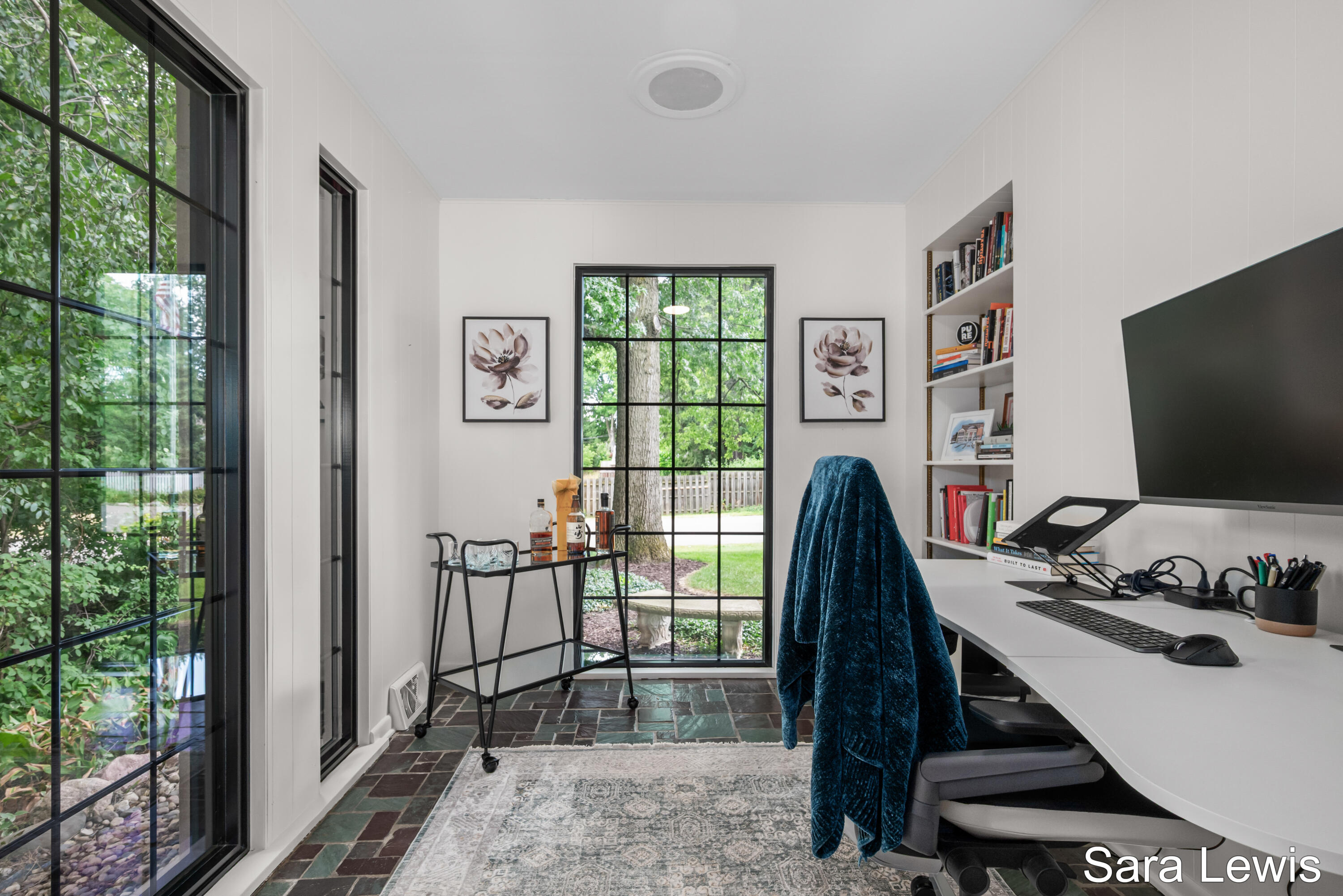 298 Morningside Drive Se Property Photo 13
