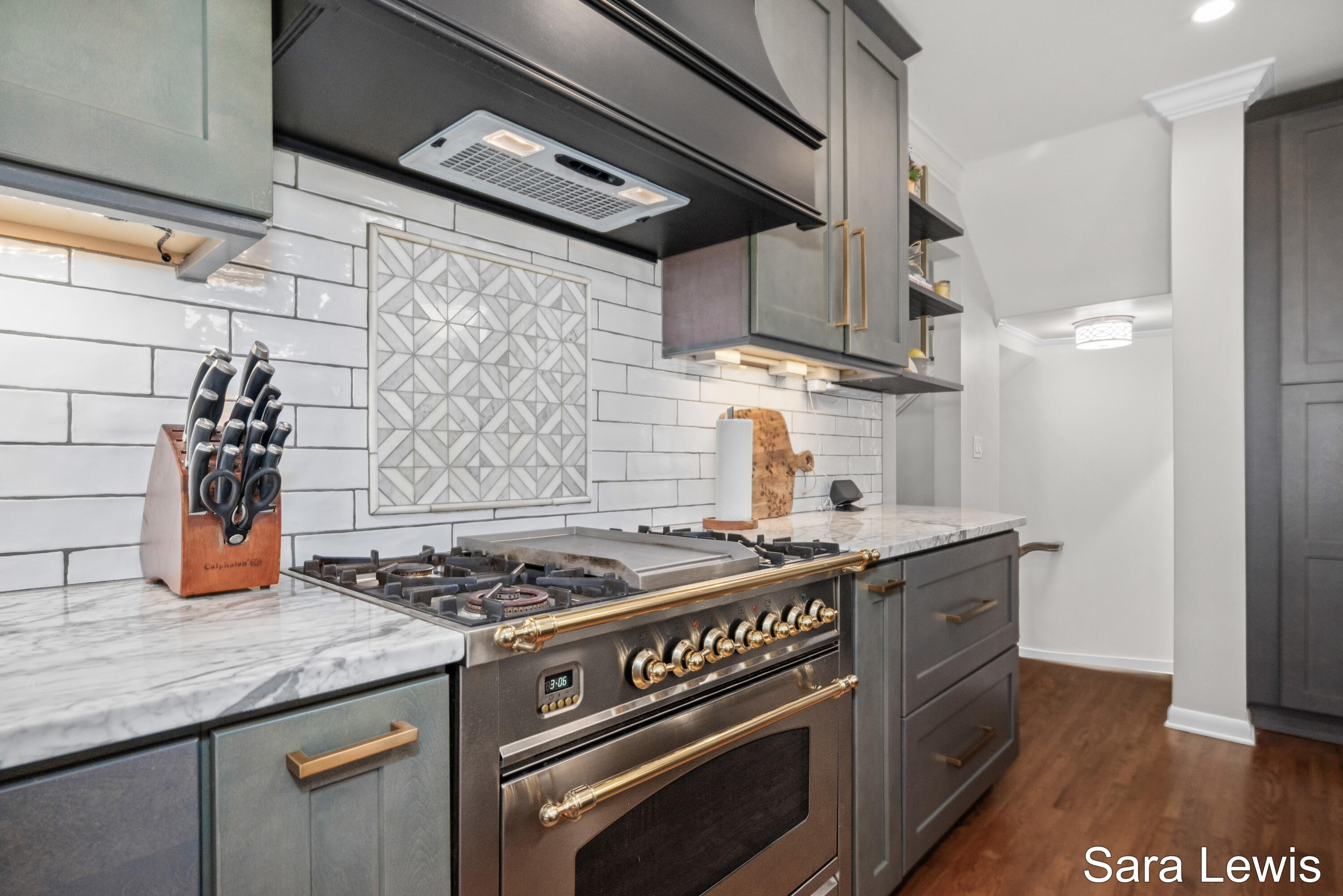 298 Morningside Drive Se Property Photo 17
