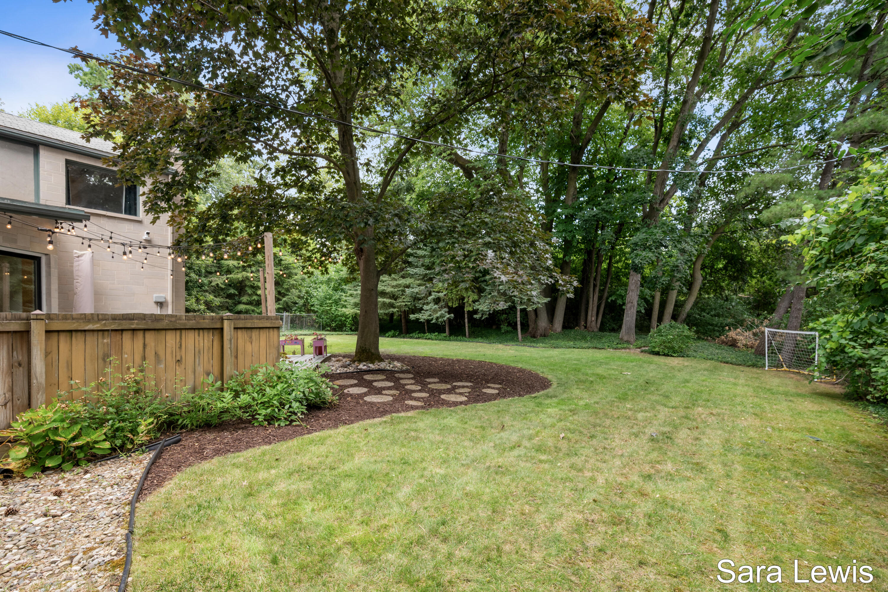 298 Morningside Drive Se Property Photo 58