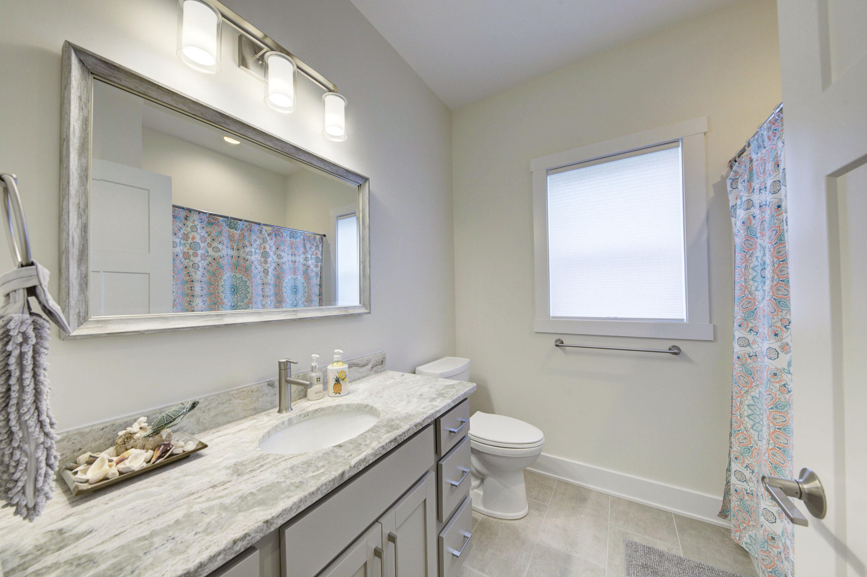 144 Bloomfield Boulevard Property Photo 44