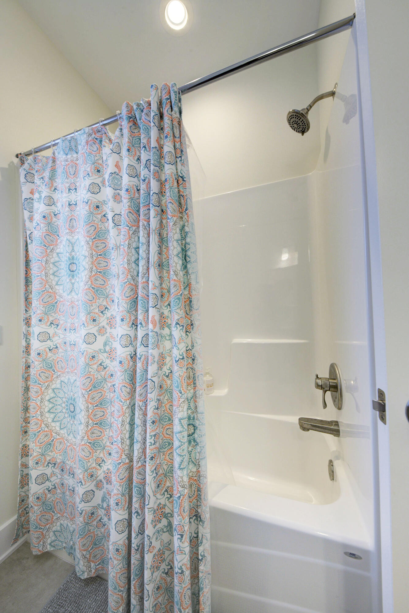 144 Bloomfield Boulevard Property Photo 46