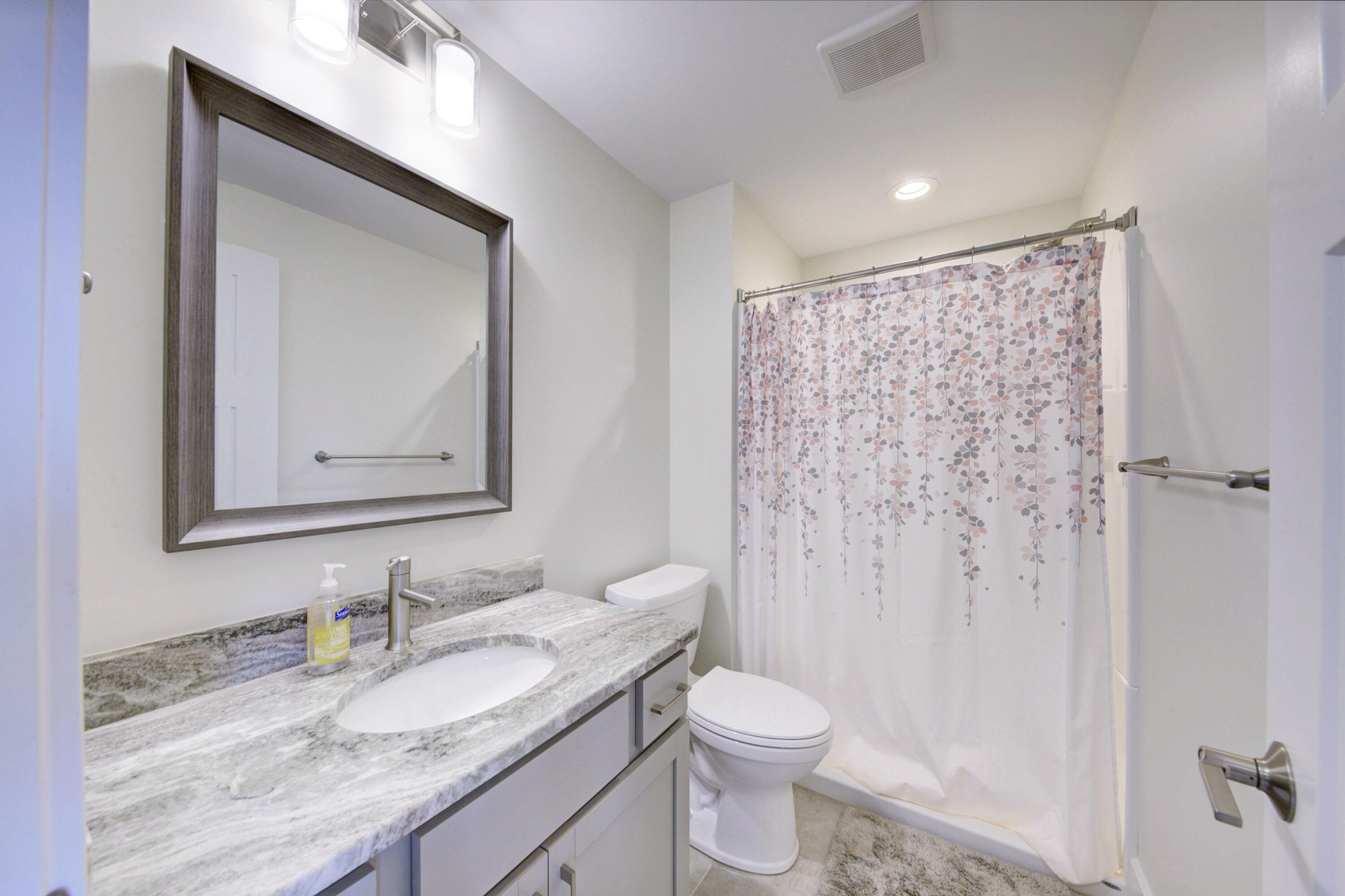 144 Bloomfield Boulevard Property Photo 66