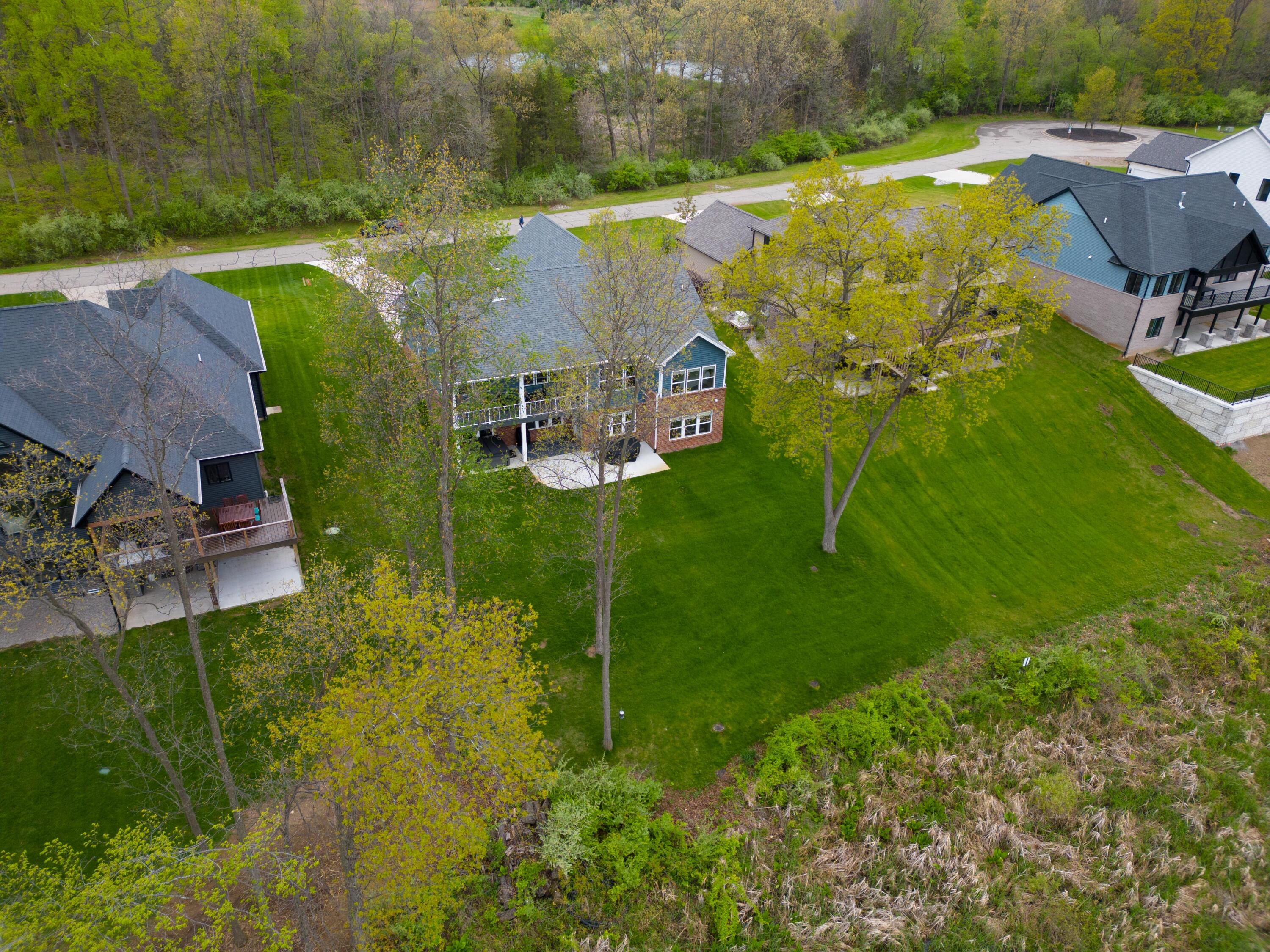 144 Bloomfield Boulevard Property Photo 74