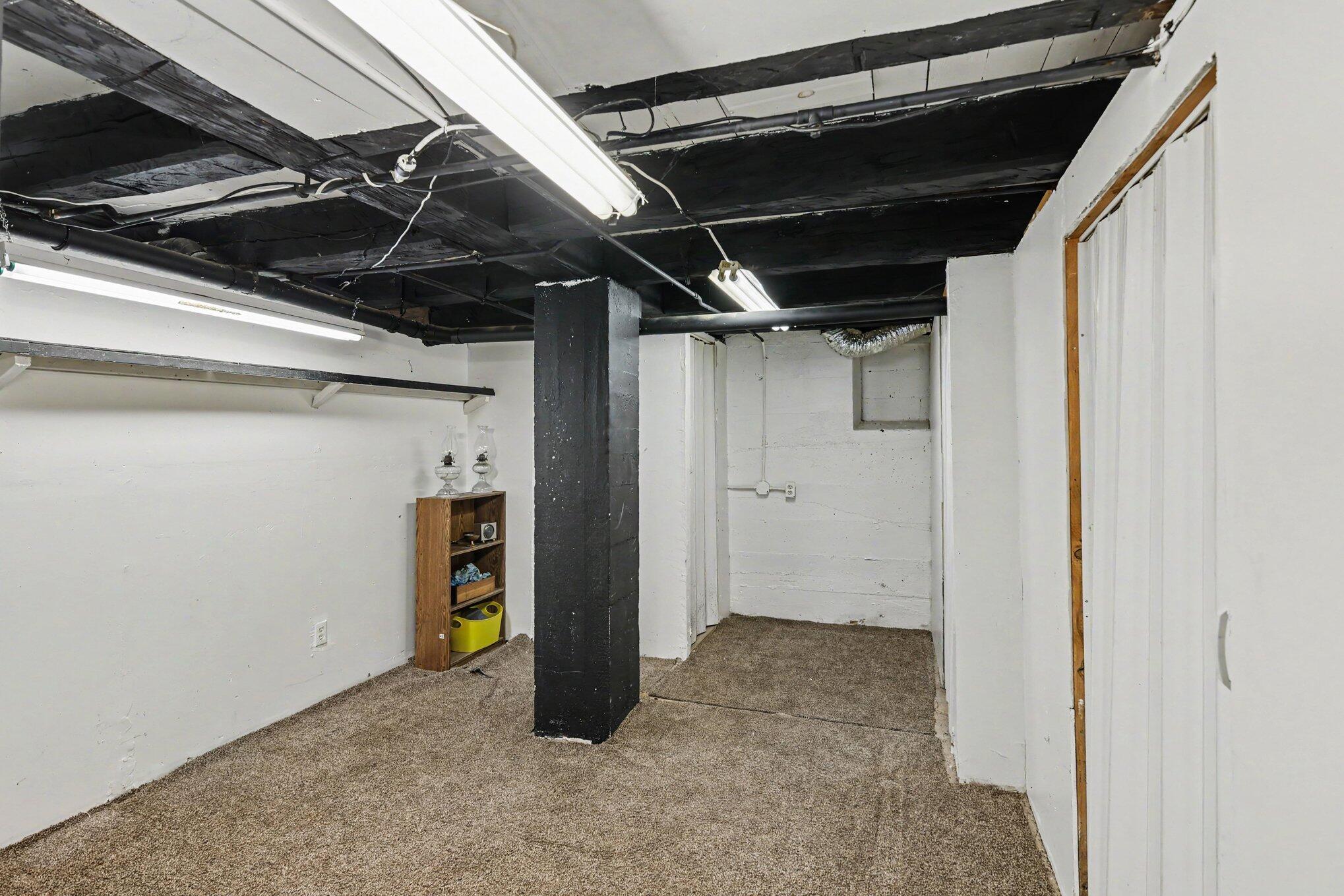 5366 Folks Road Property Photo 20