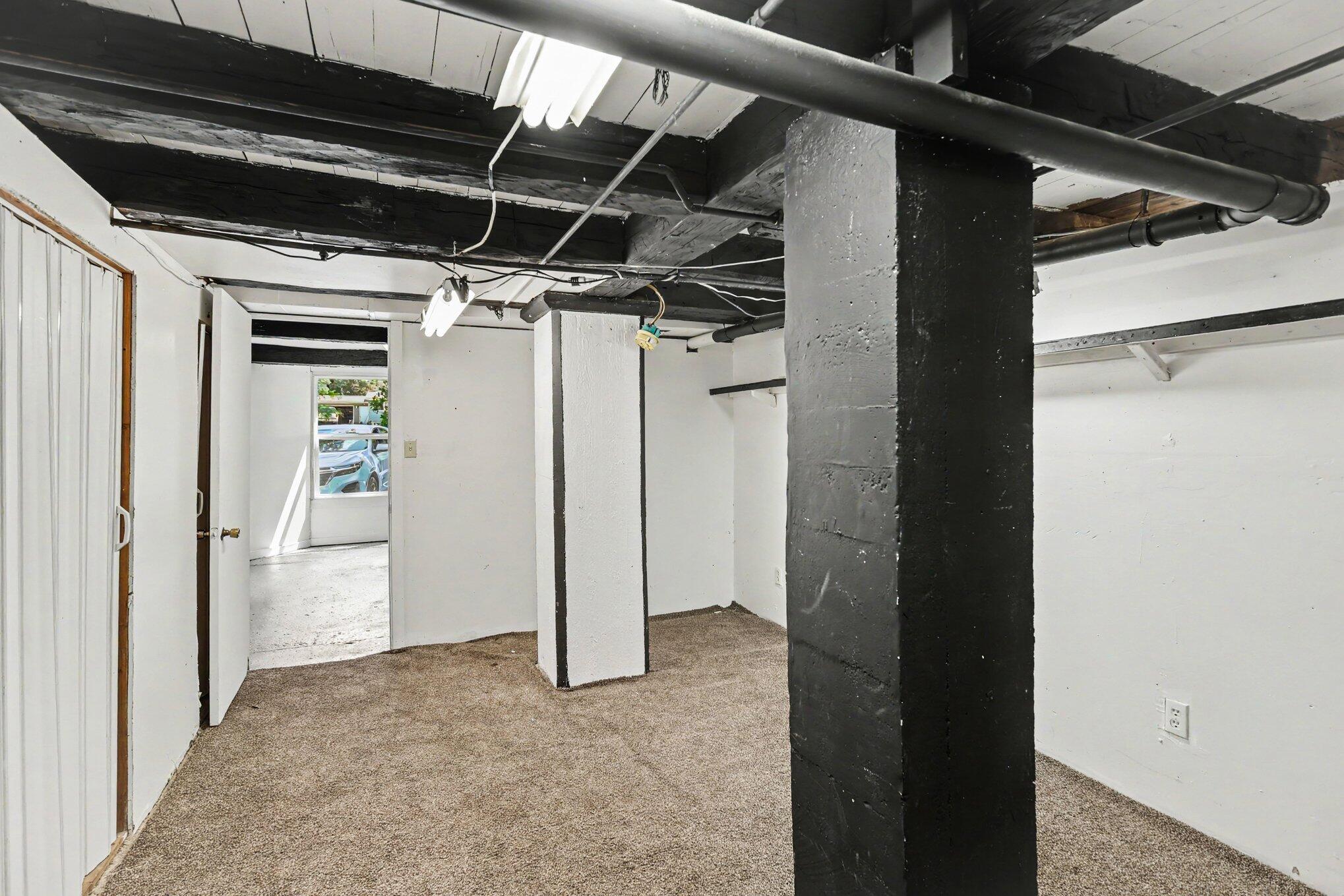 5366 Folks Road Property Photo 21
