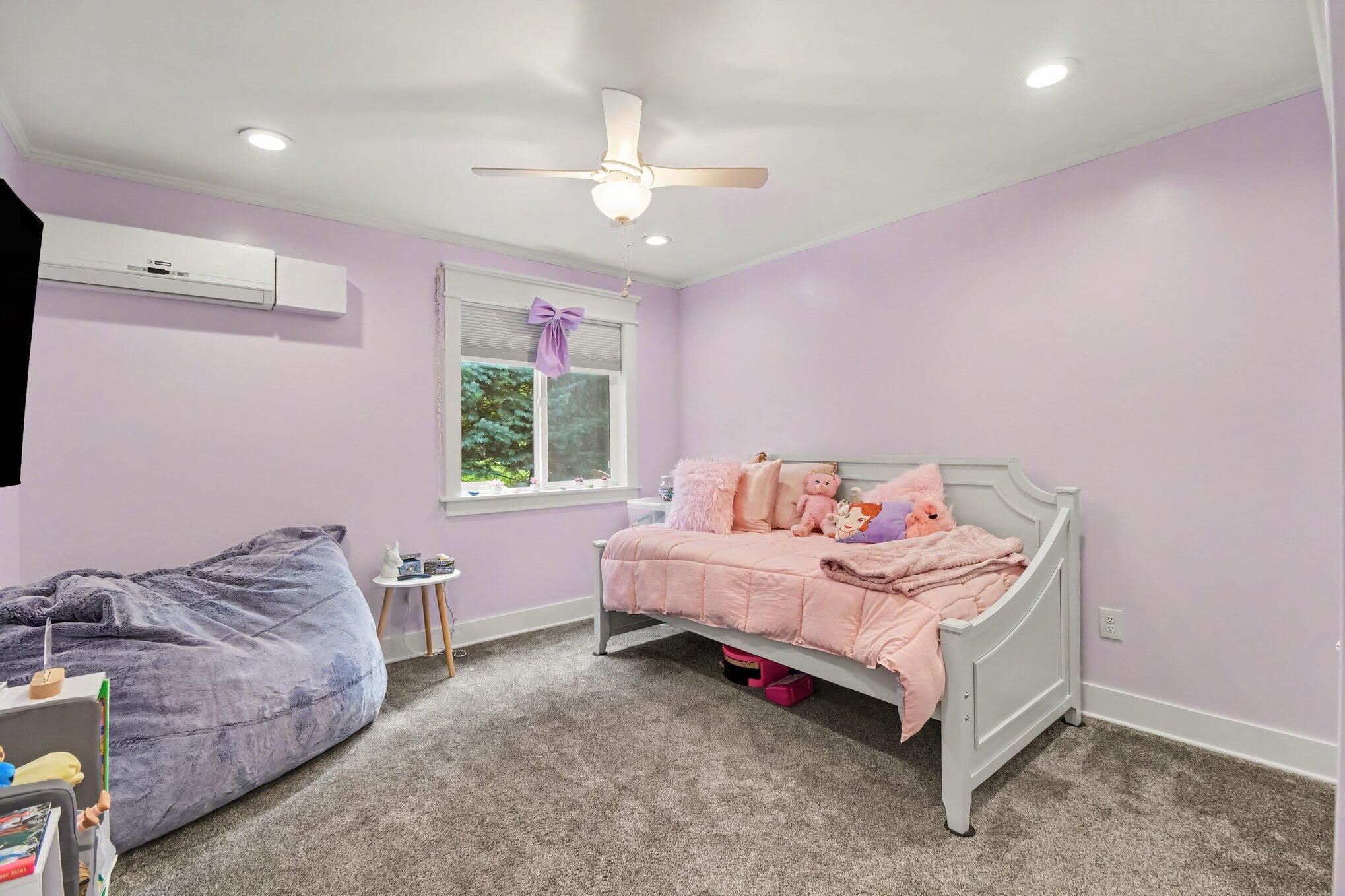 5675 Carlburt Street Property Photo 10