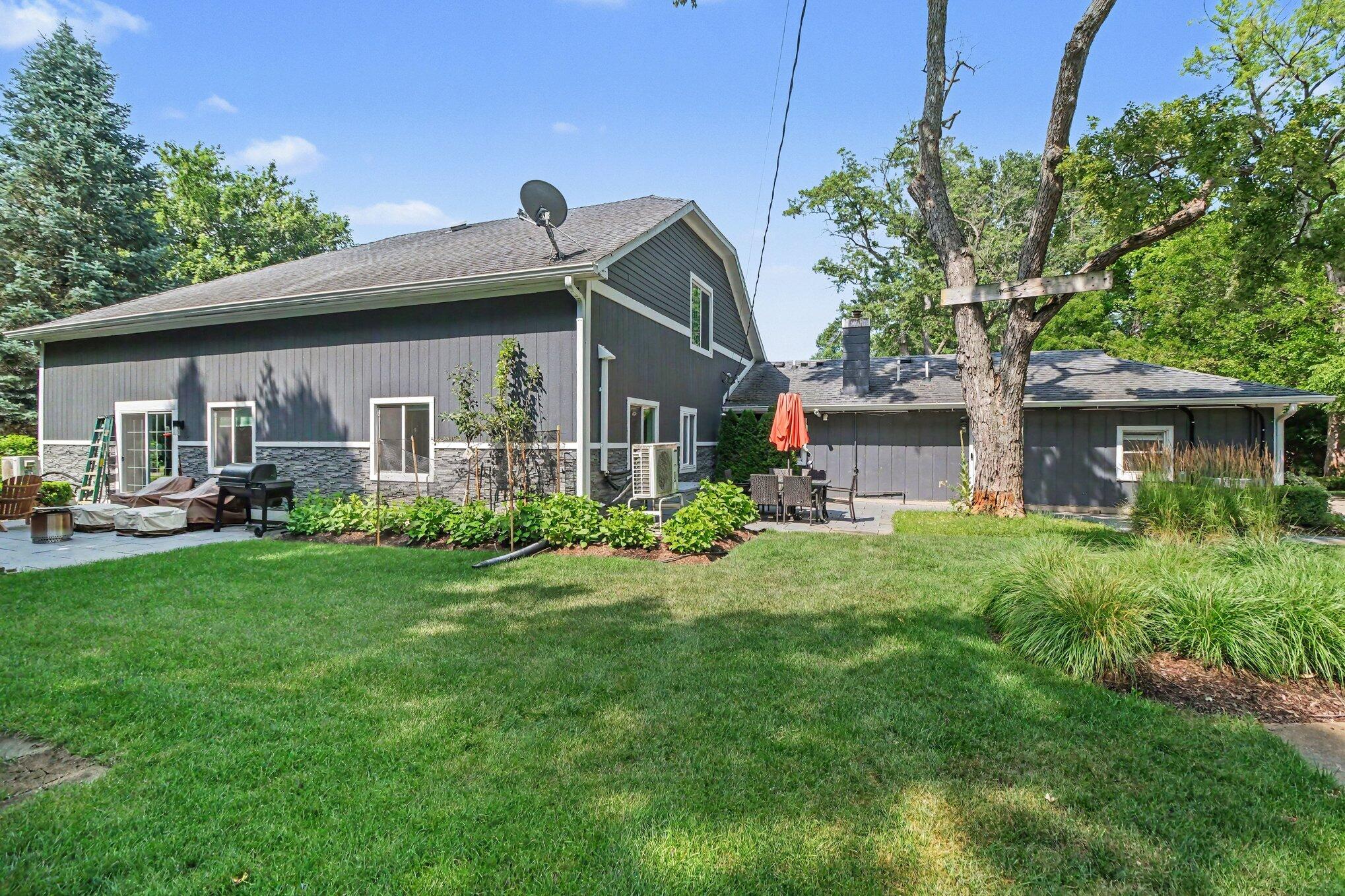 5675 Carlburt Street Property Photo 23