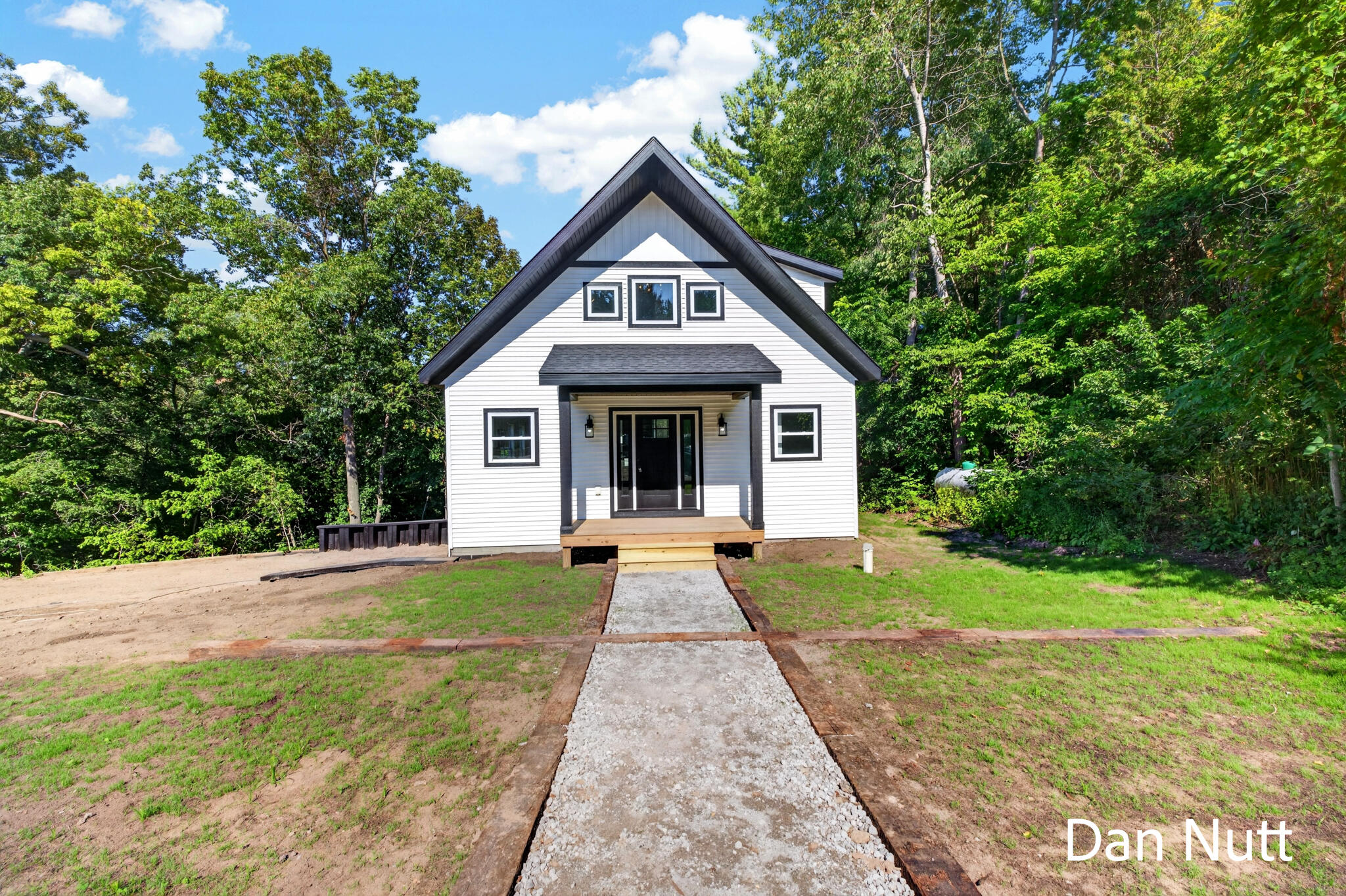 12466 S Maple Island Road Property Photo 1