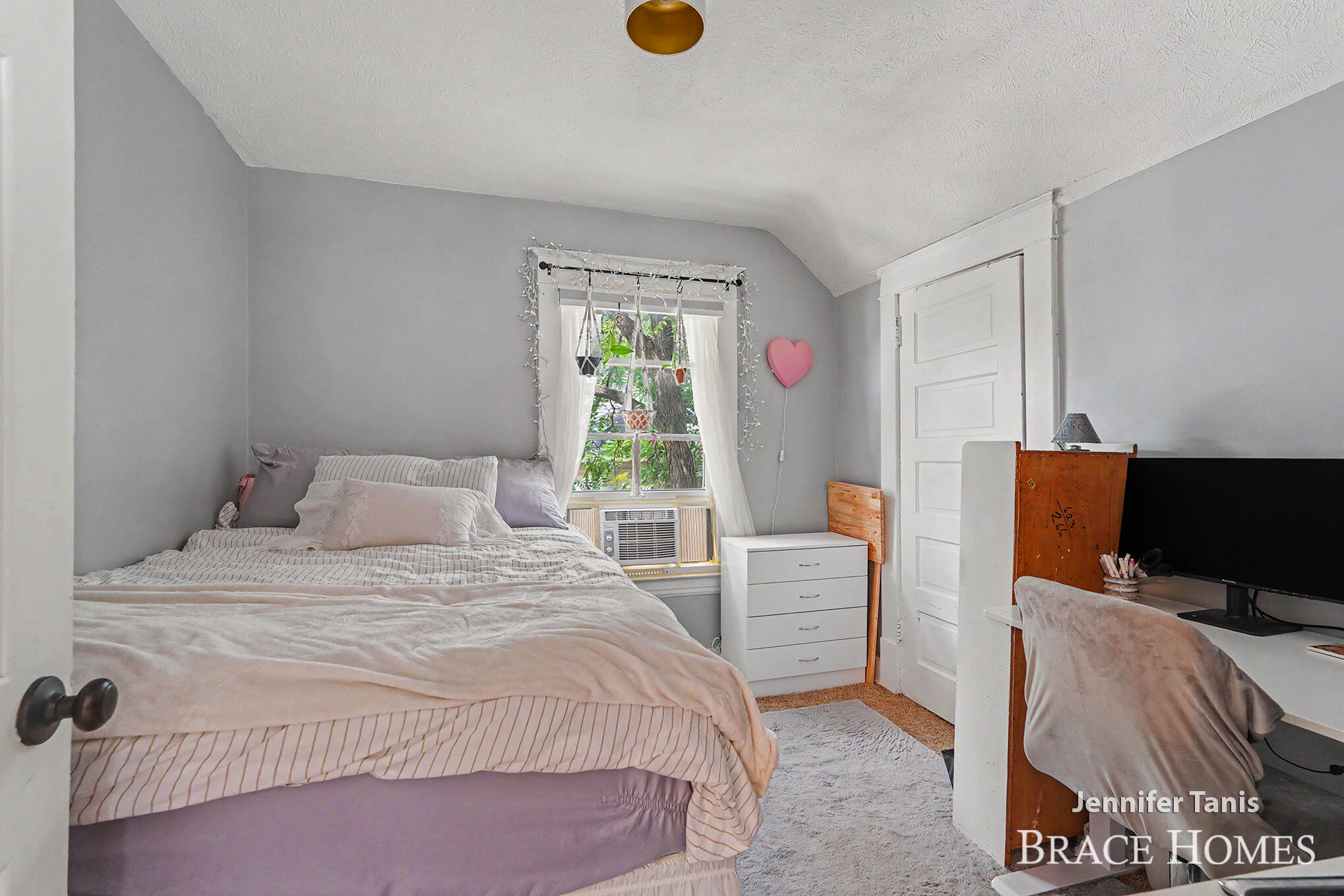 1121 Baxter Street Se Property Photo 11
