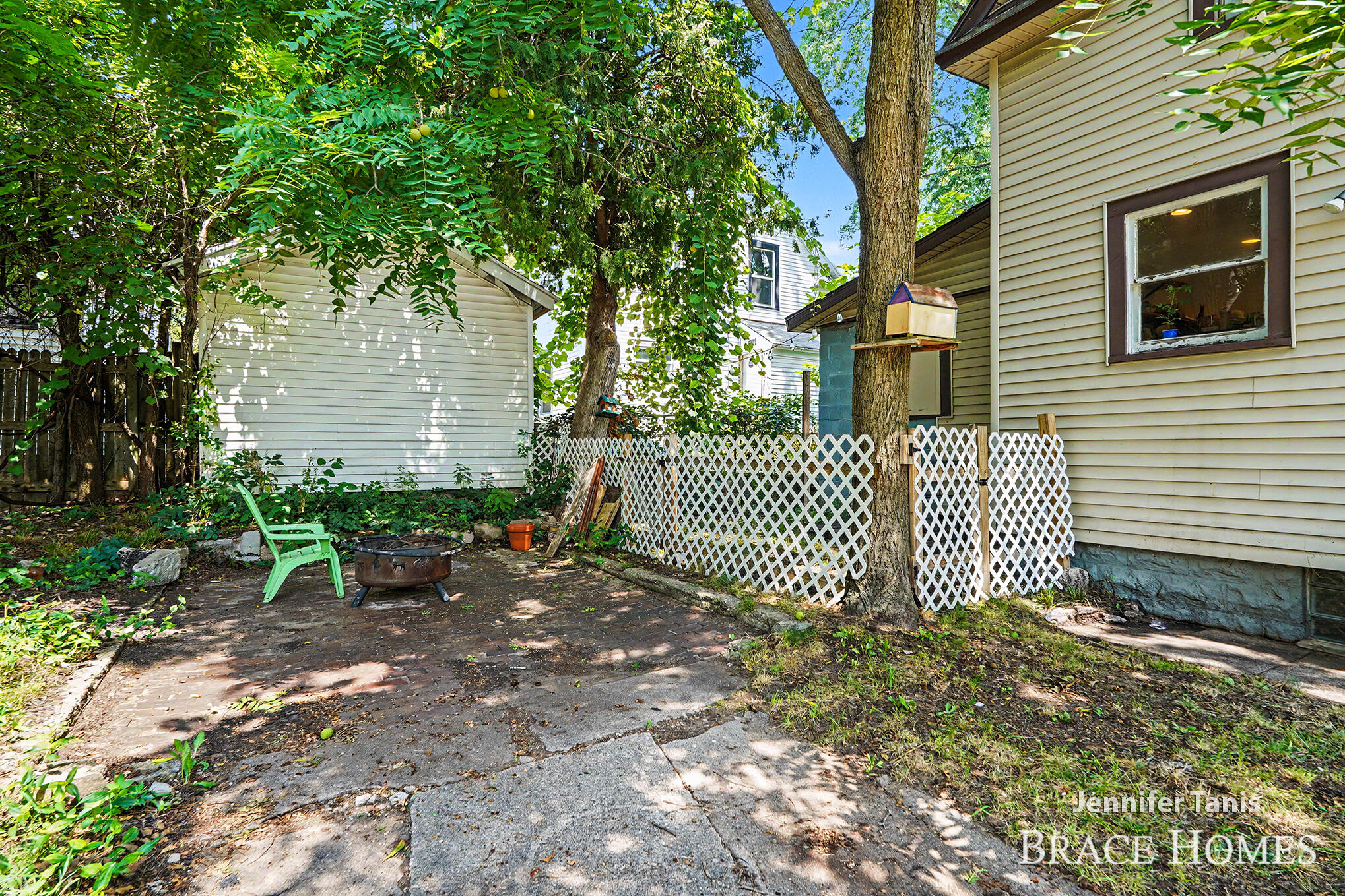 1121 Baxter Street Se Property Photo 18