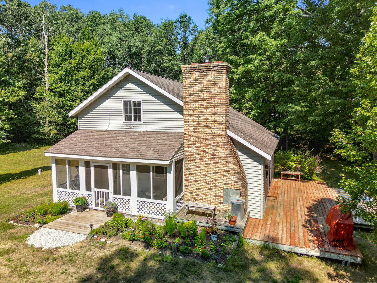 1801 Corner Street Property Photo 1