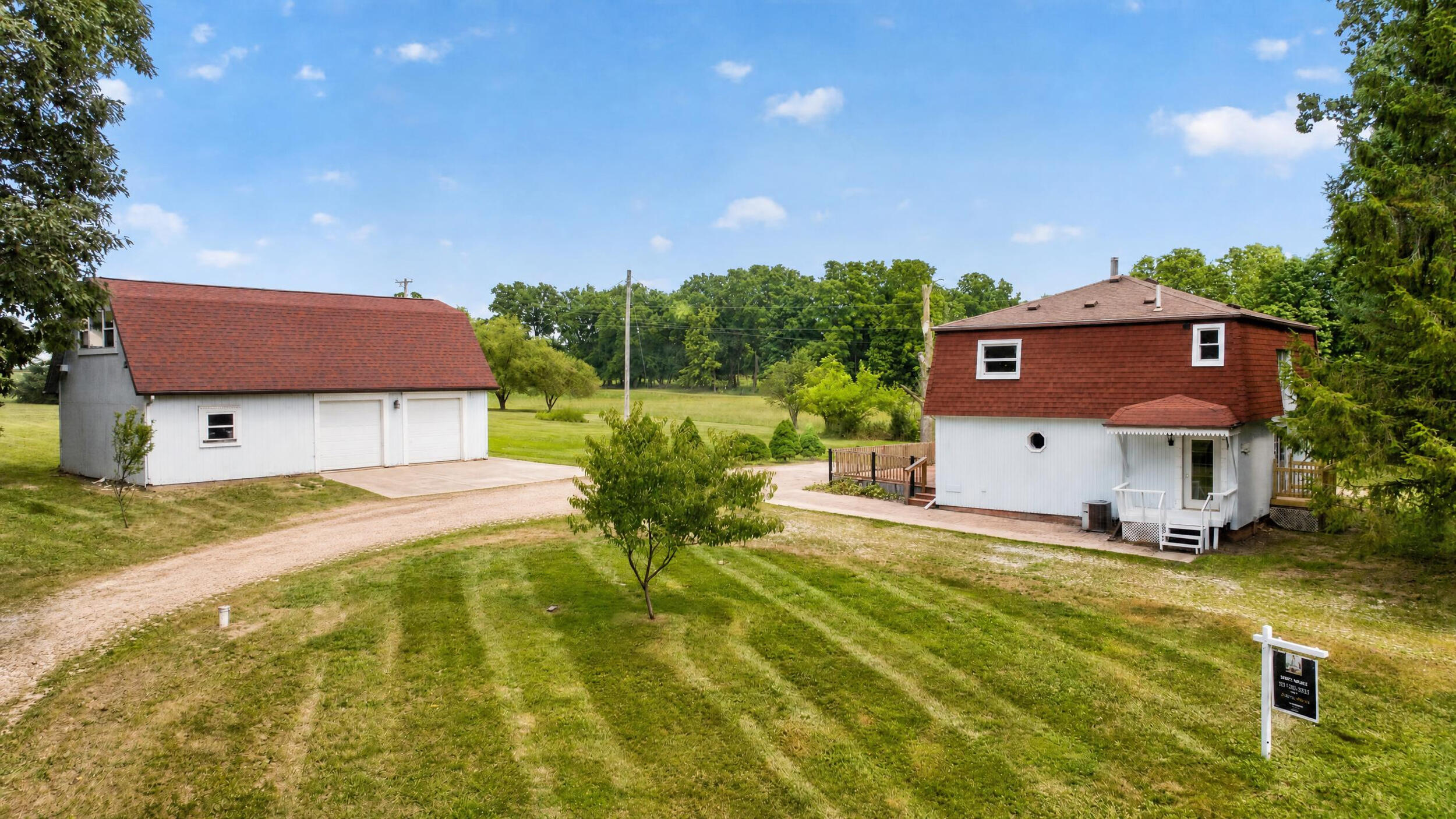18600 Manitou Road Property Photo 1