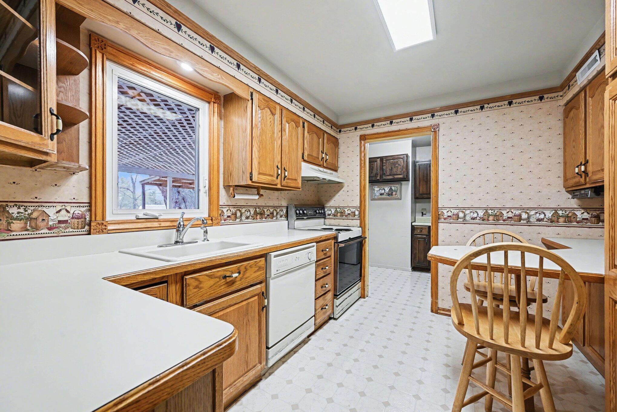 3418 N Dixboro Road Property Photo 13