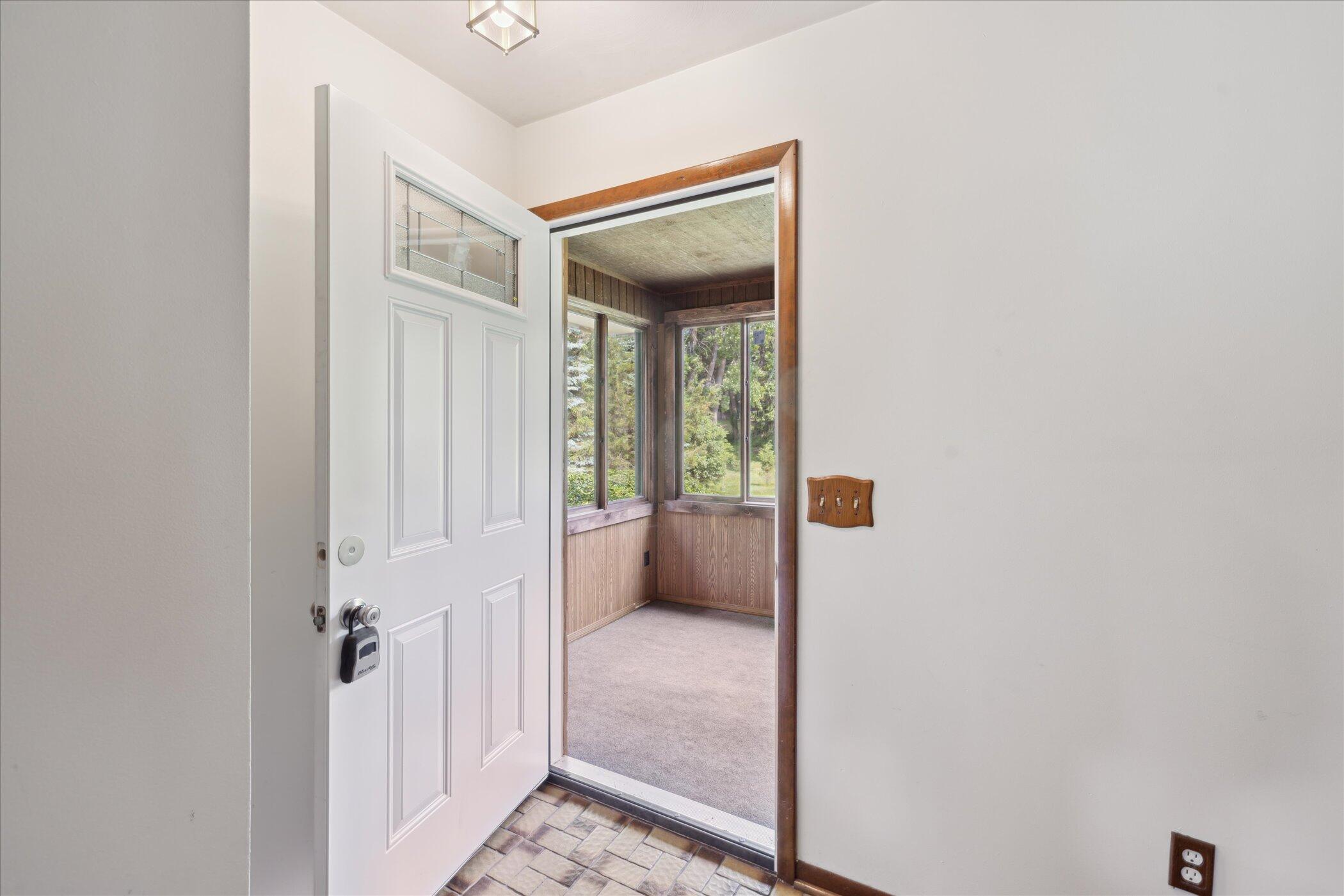 8886 Coleman Road Property Photo 6
