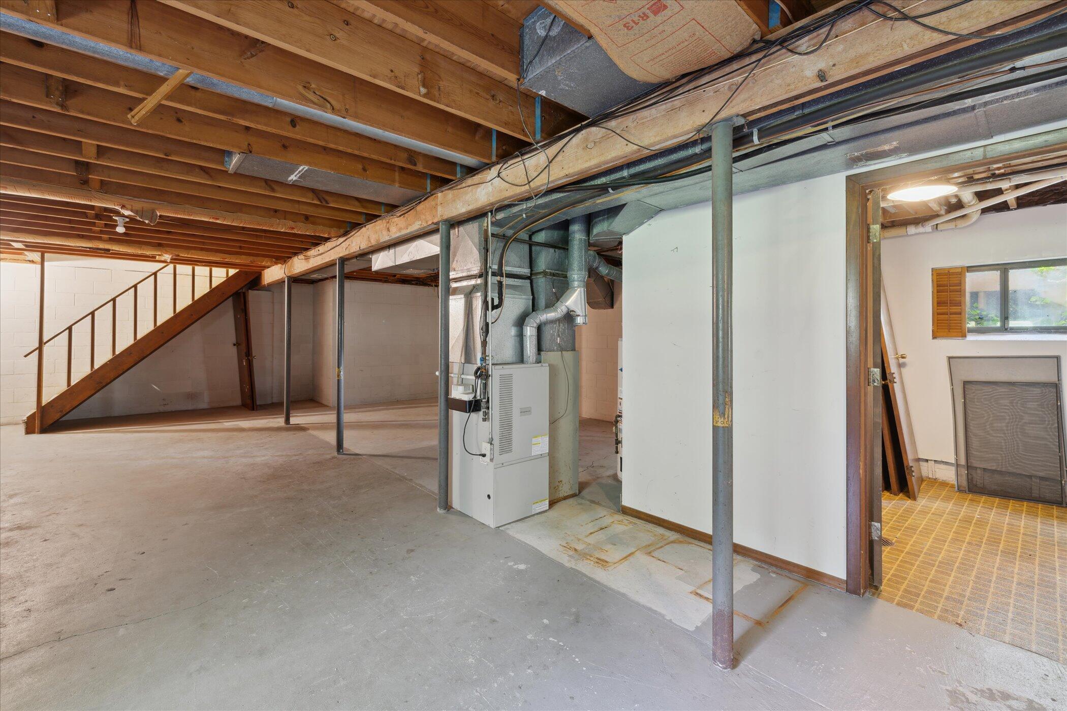 8886 Coleman Road Property Photo 33