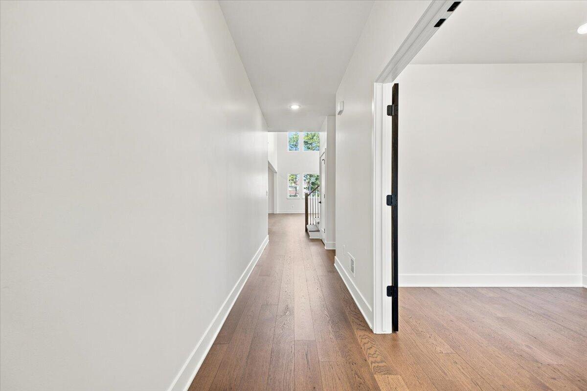41 Starr Drive Property Photo 4