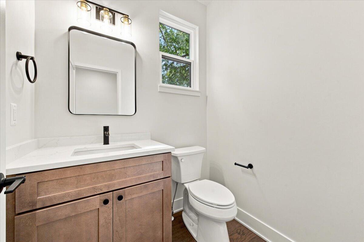 41 Starr Drive Property Photo 8