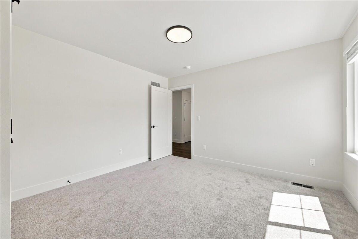 41 Starr Drive Property Photo 39
