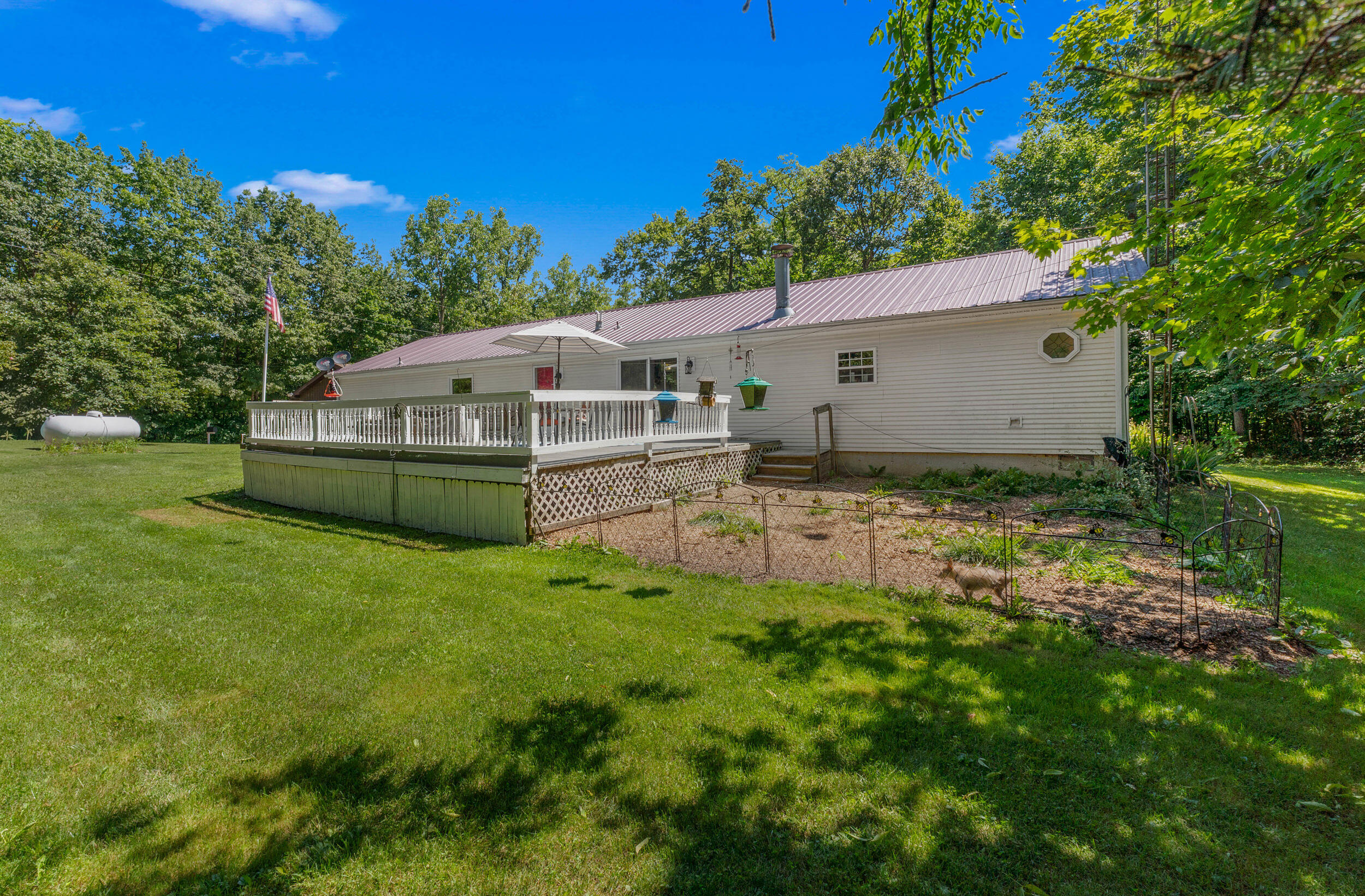 4561 Oak Glen Drive Property Photo 13