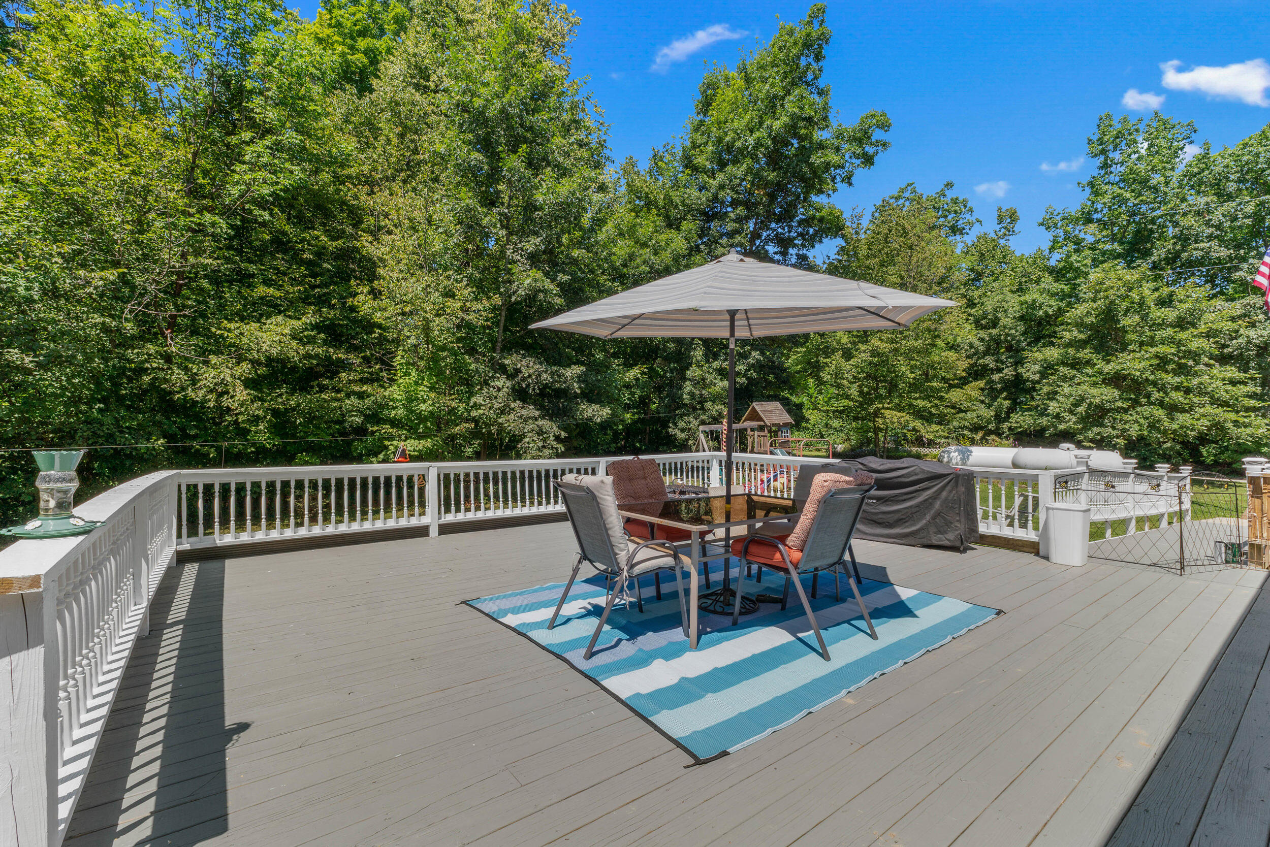 4561 Oak Glen Drive Property Photo 19