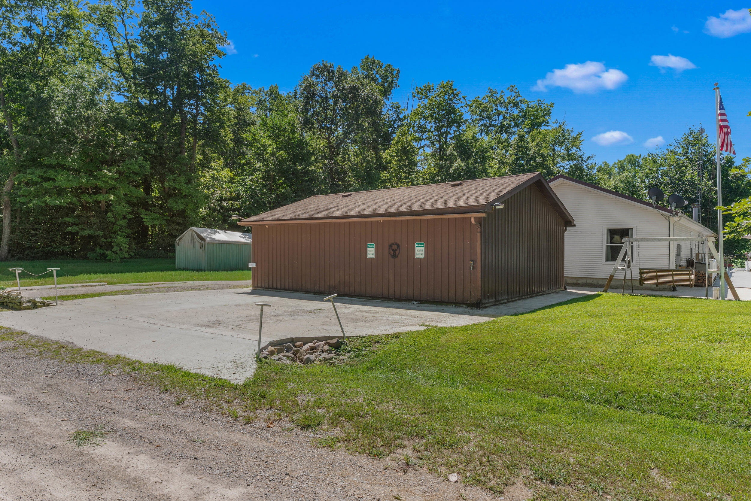 4561 Oak Glen Drive Property Photo 21