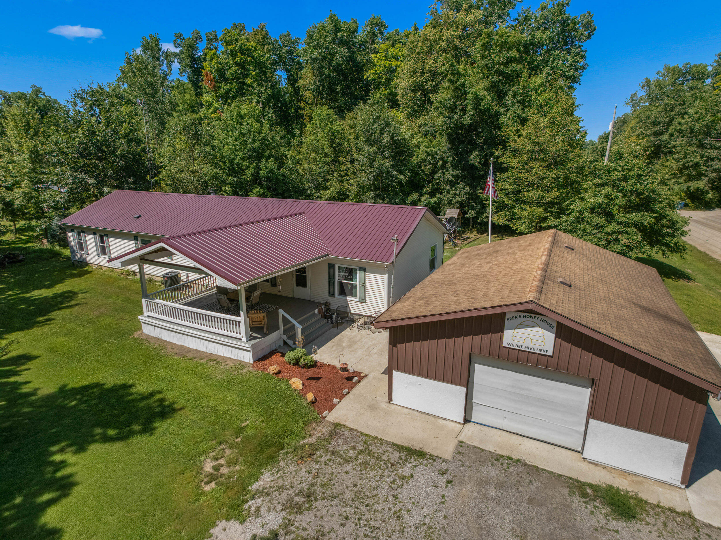 4561 Oak Glen Drive Property Photo 24