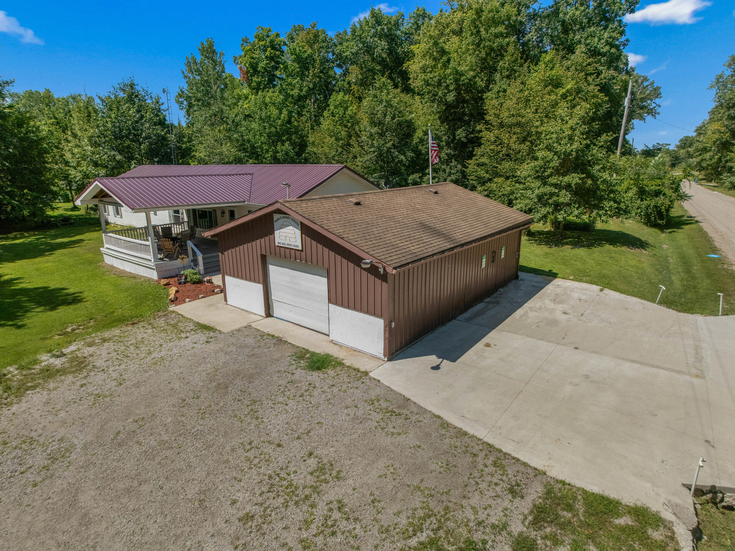 4561 Oak Glen Drive Property Photo 25