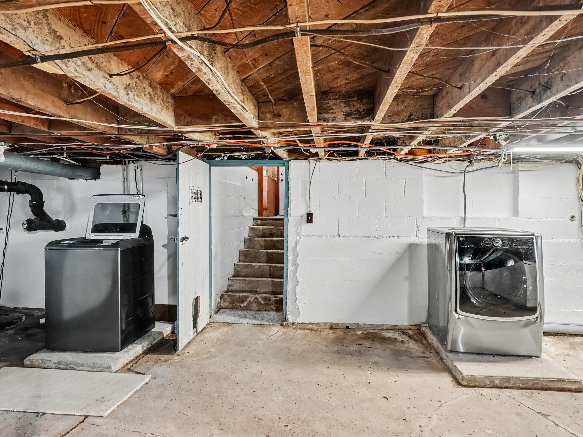 11484 Dennison Road Property Photo 21