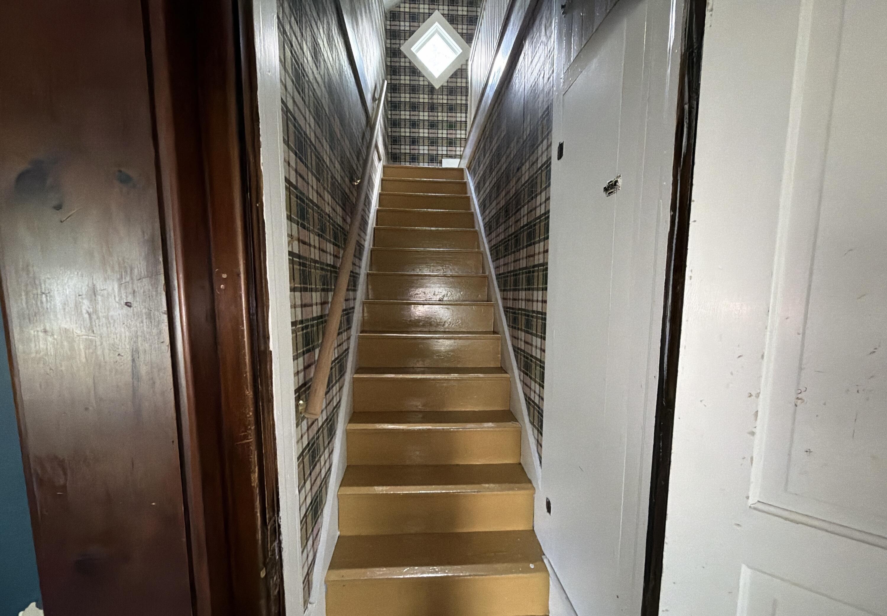 306 N Carland Street Property Photo 25