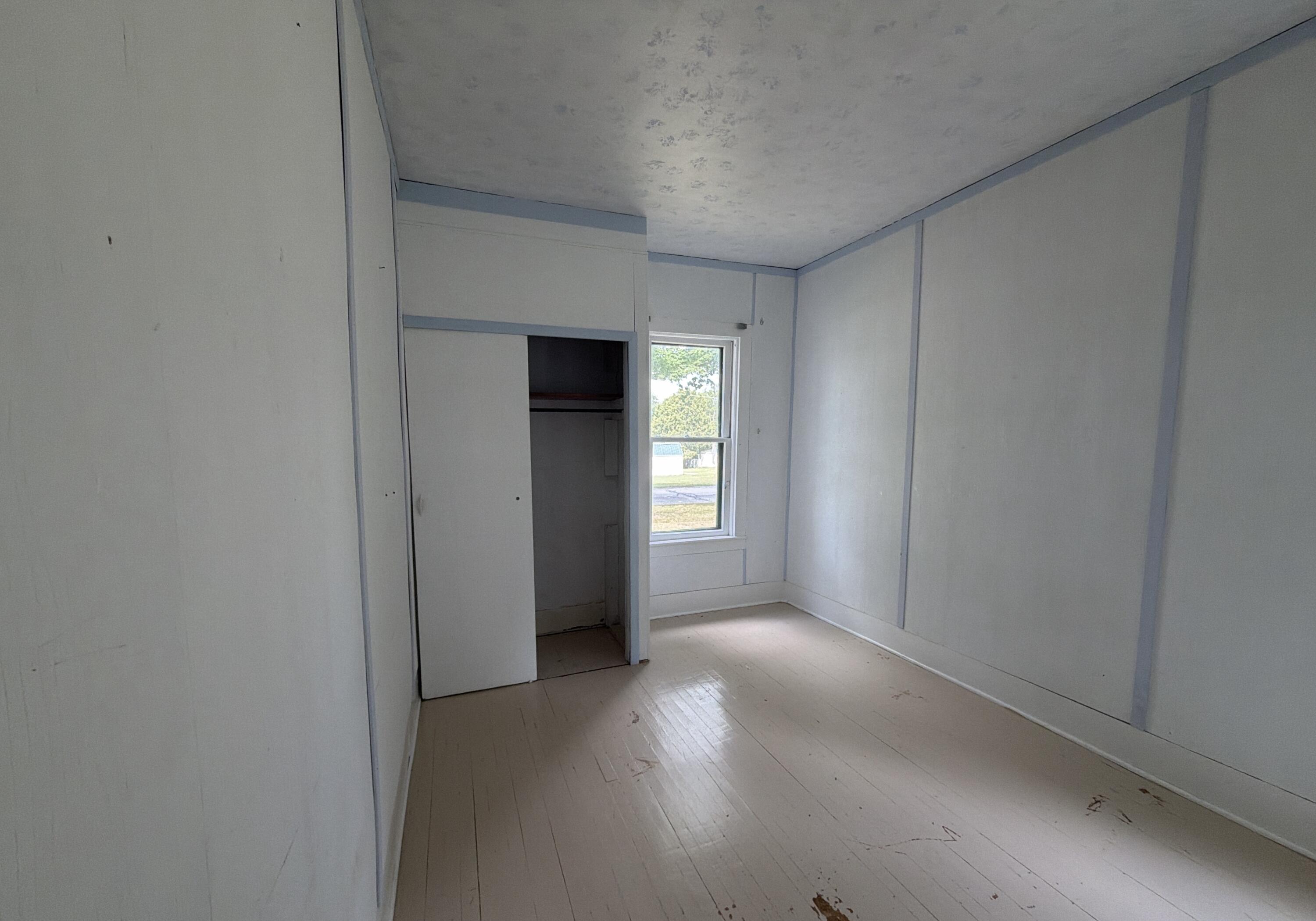 306 N Carland Street Property Photo 27