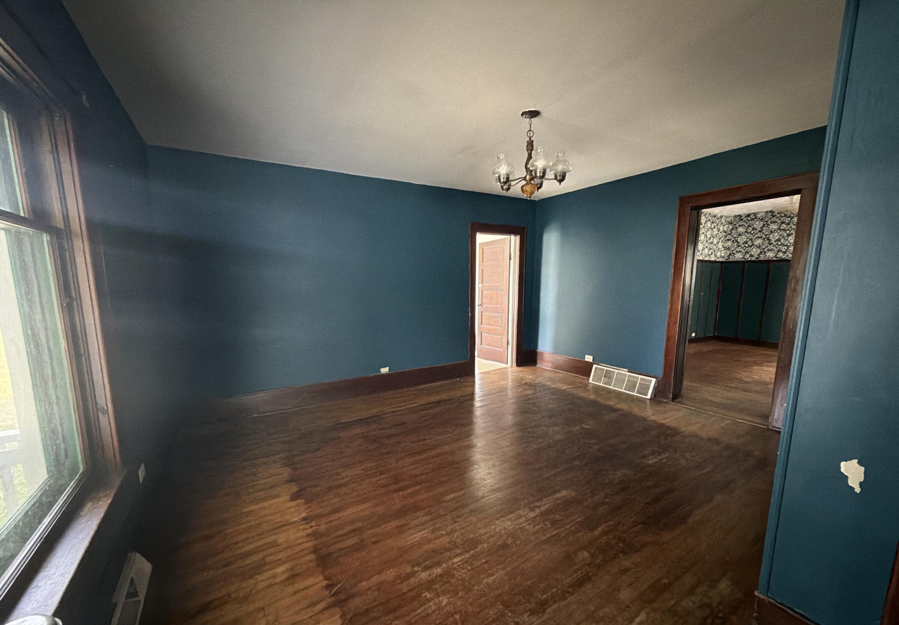 306 N Carland Street Property Photo 29