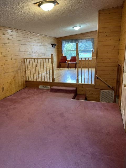 1916 Romence Road Property Photo 8