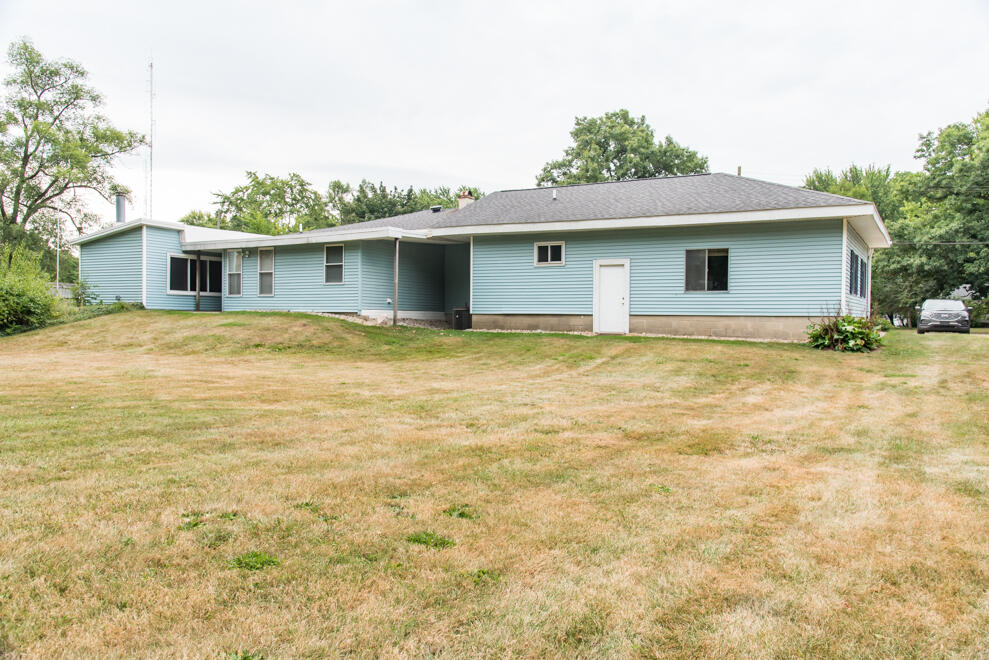 1916 Romence Road Property Photo 43